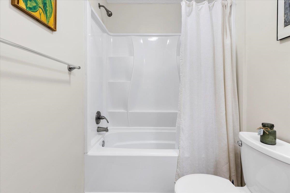 603 W Rock Road Radford VA 24141