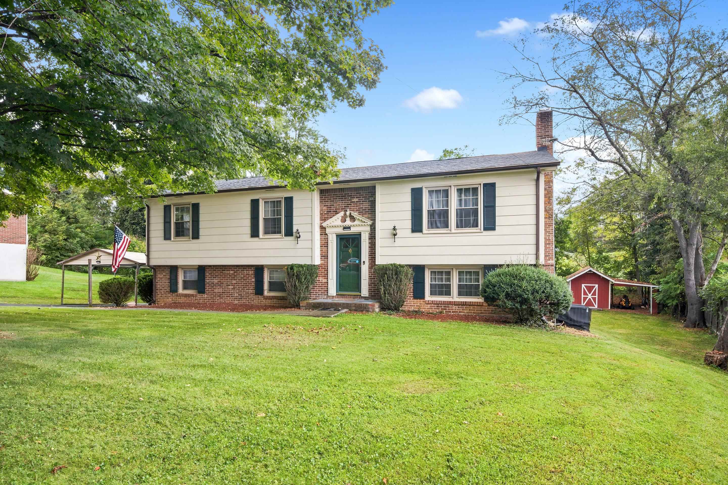 1429 Whitethorn Street Pulaski VA 24301
