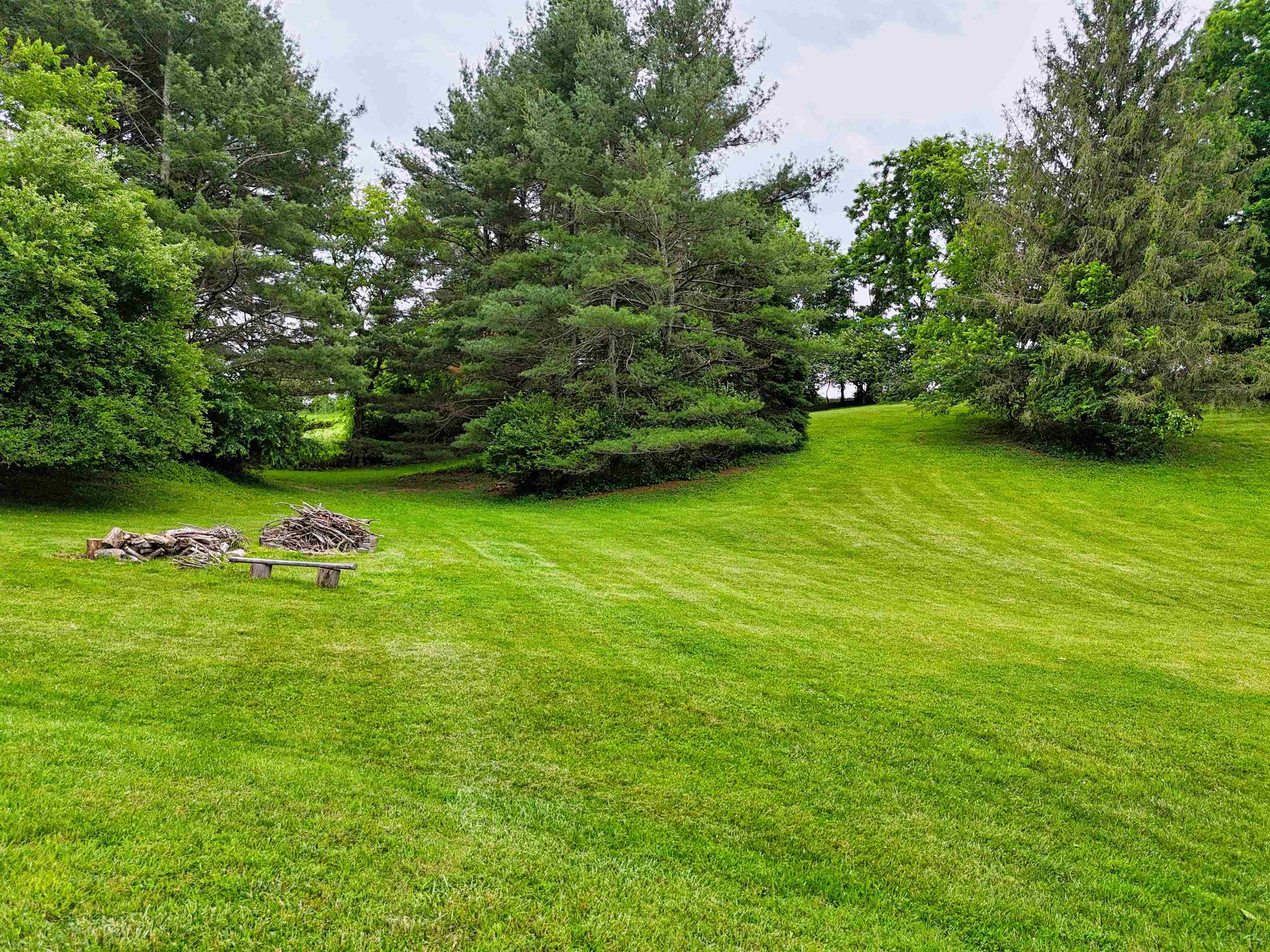 3532 Dairy Road Christiansburg VA 24073