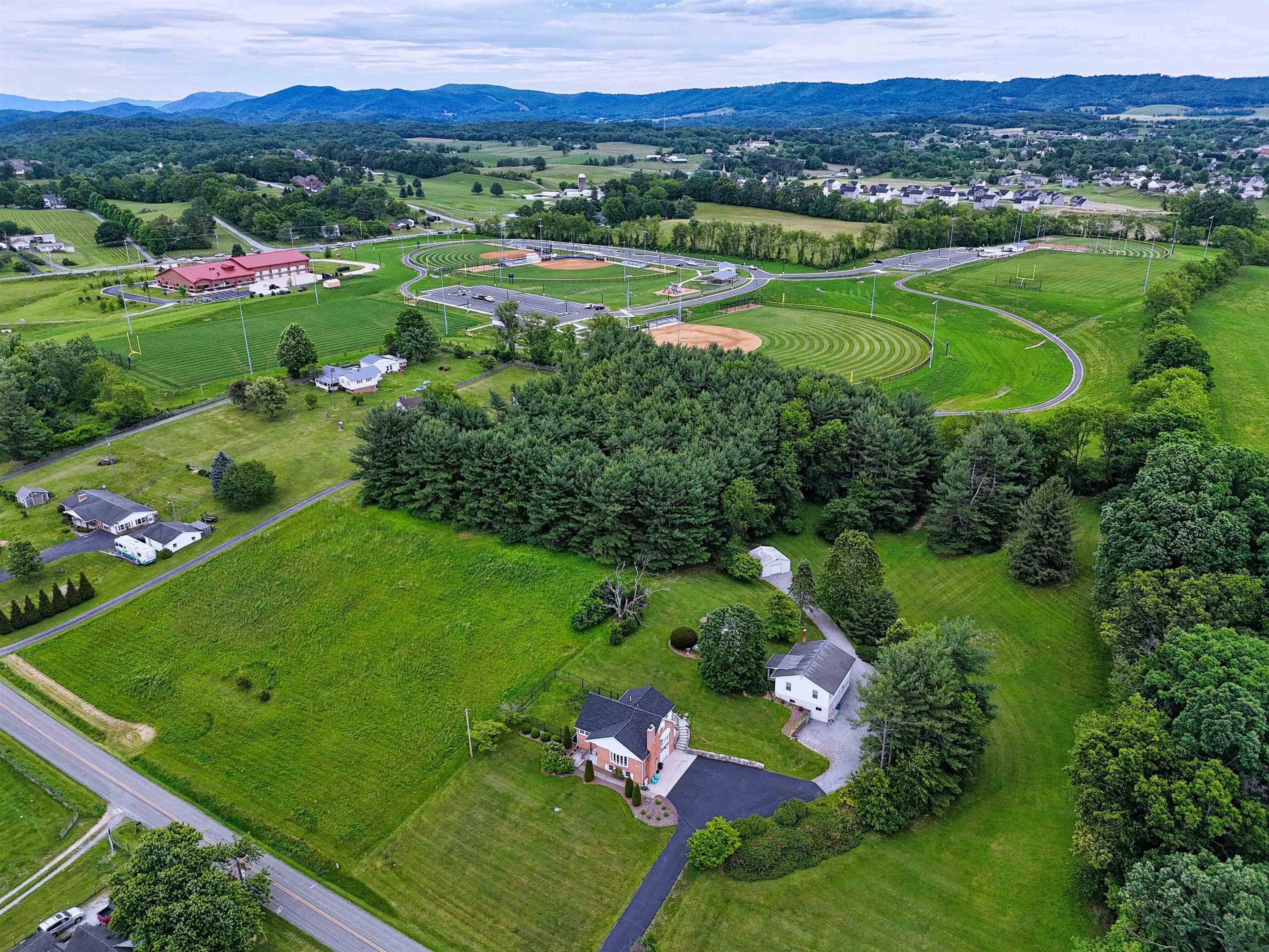 3532 Dairy Road Christiansburg VA 24073