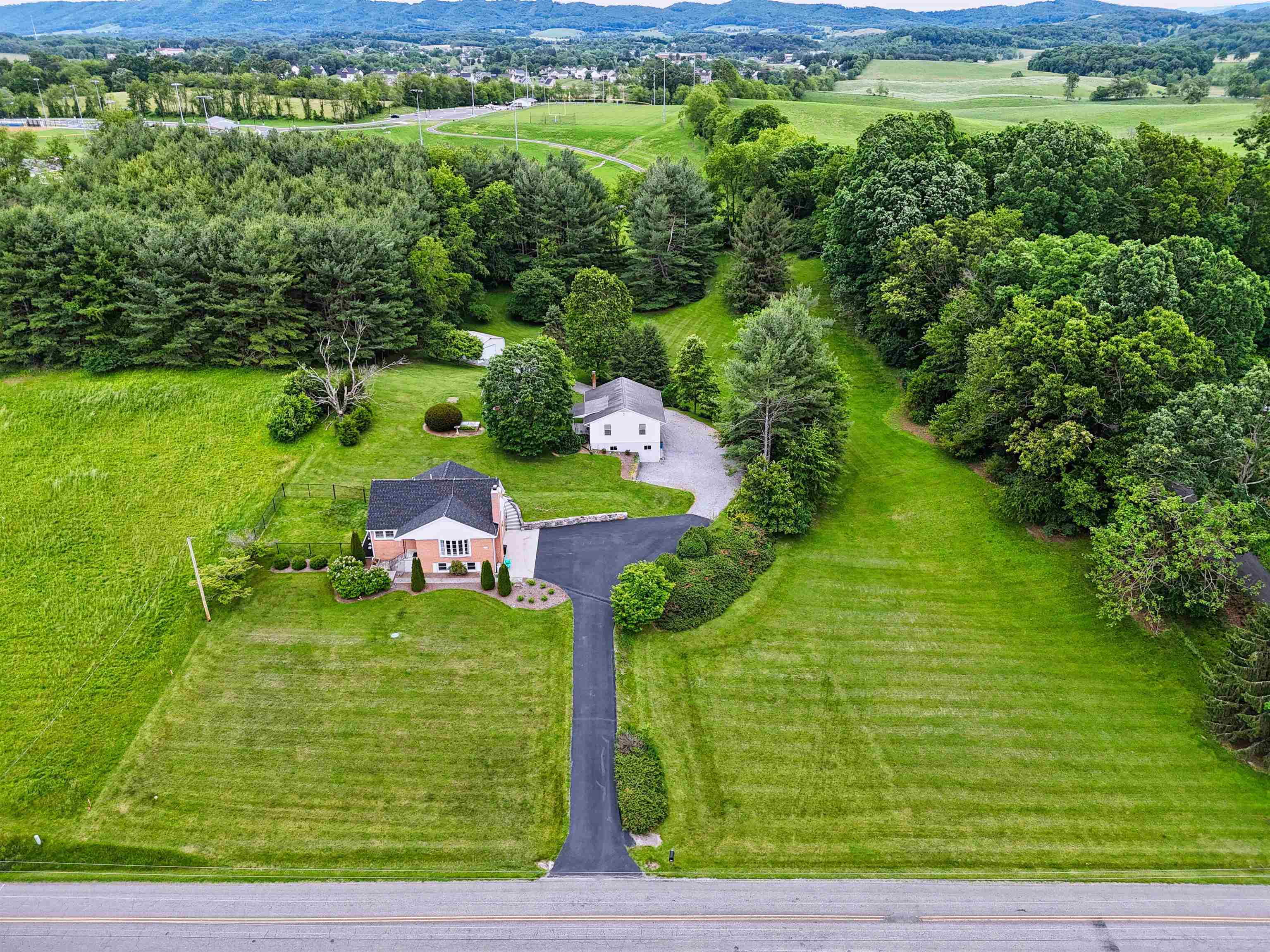 3532 Dairy Road Christiansburg VA 24073