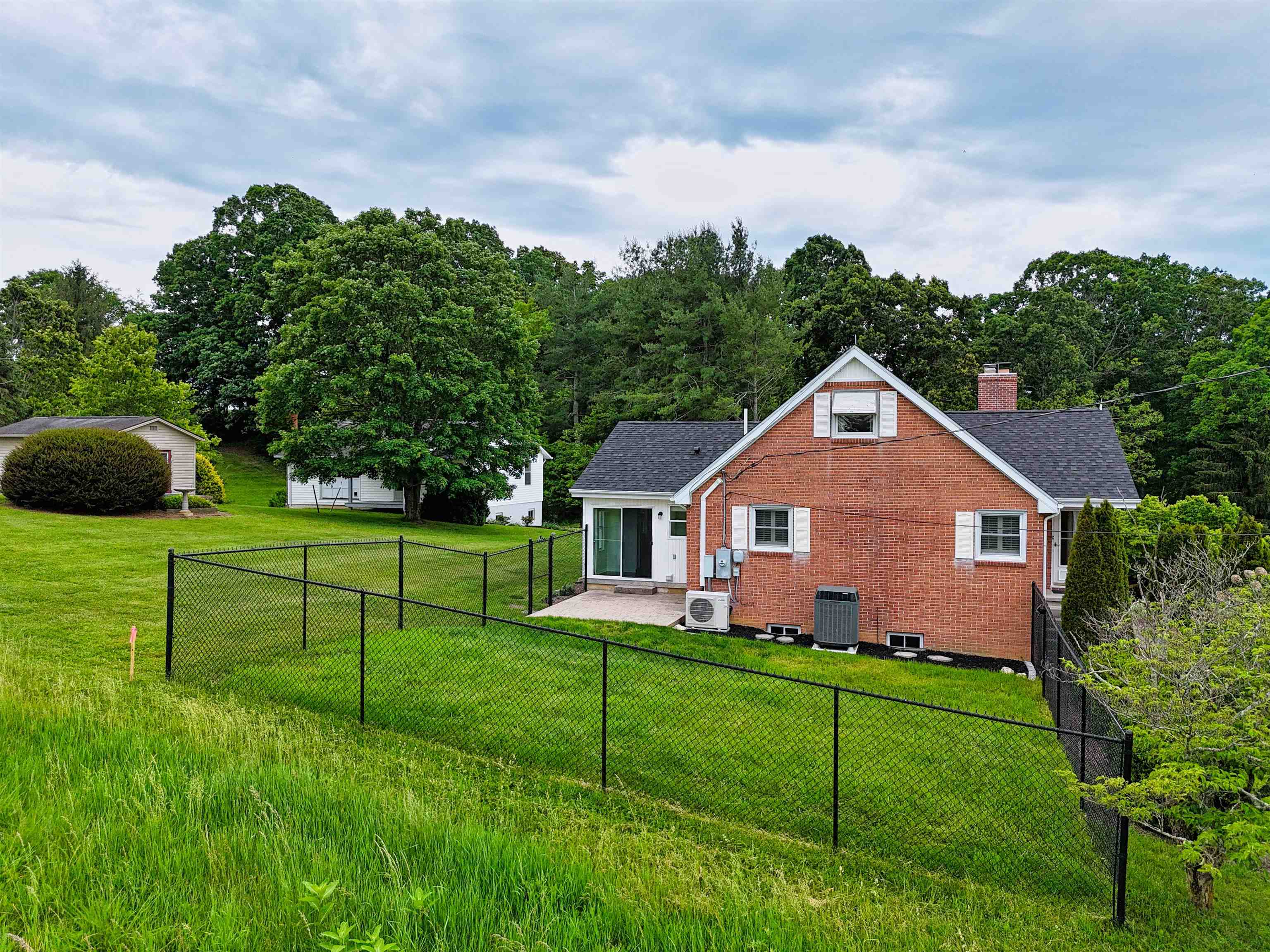 3532 Dairy Road Christiansburg VA 24073