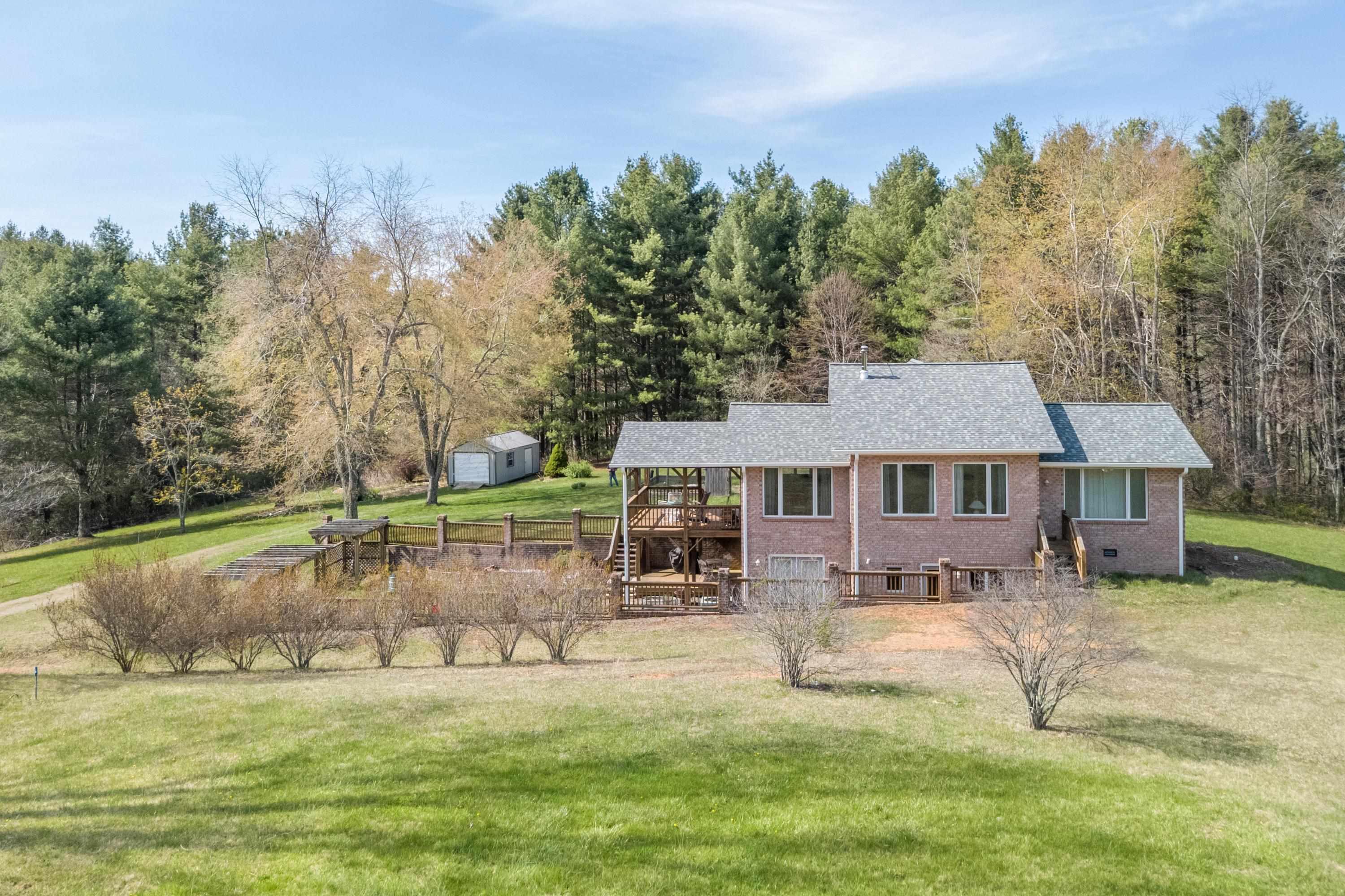 931 Maple Shade Road Laurel Fork VA 24352