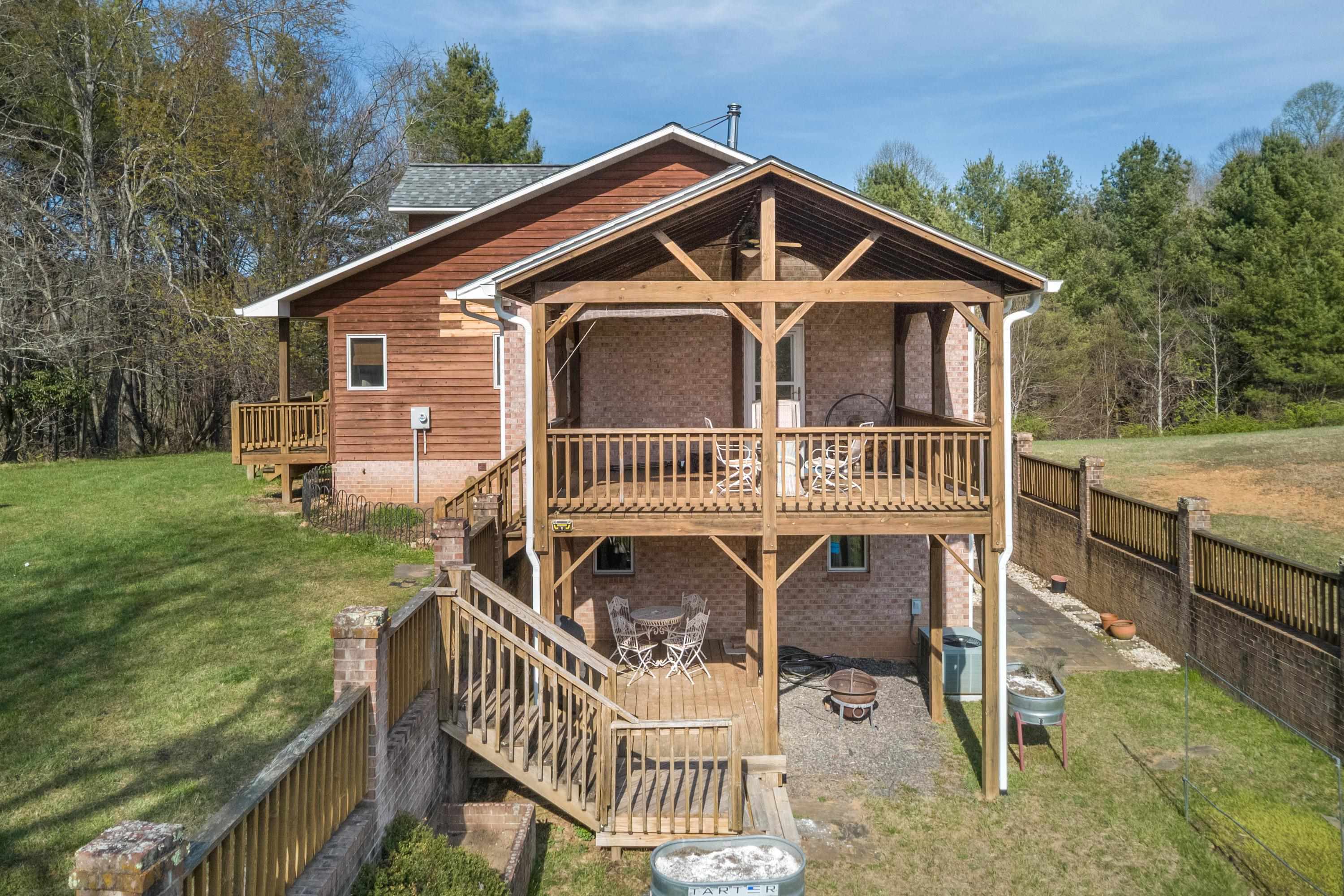 931 Maple Shade Road Laurel Fork VA 24352