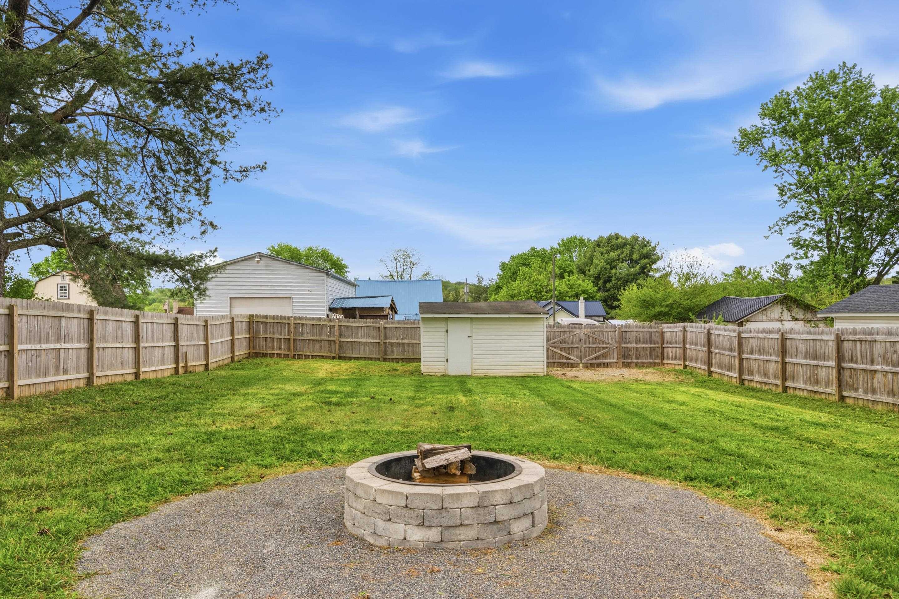 1705 3rd Street Radford VA 24141