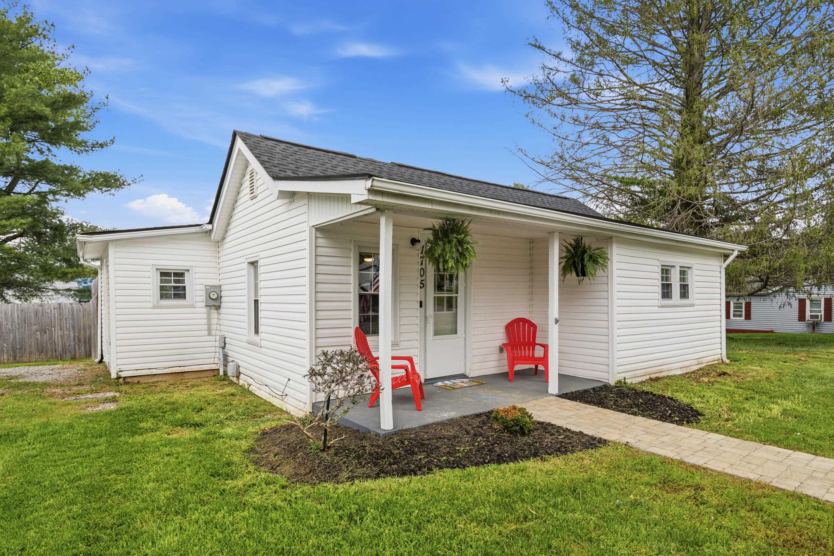 1705 3rd Street Radford VA 24141