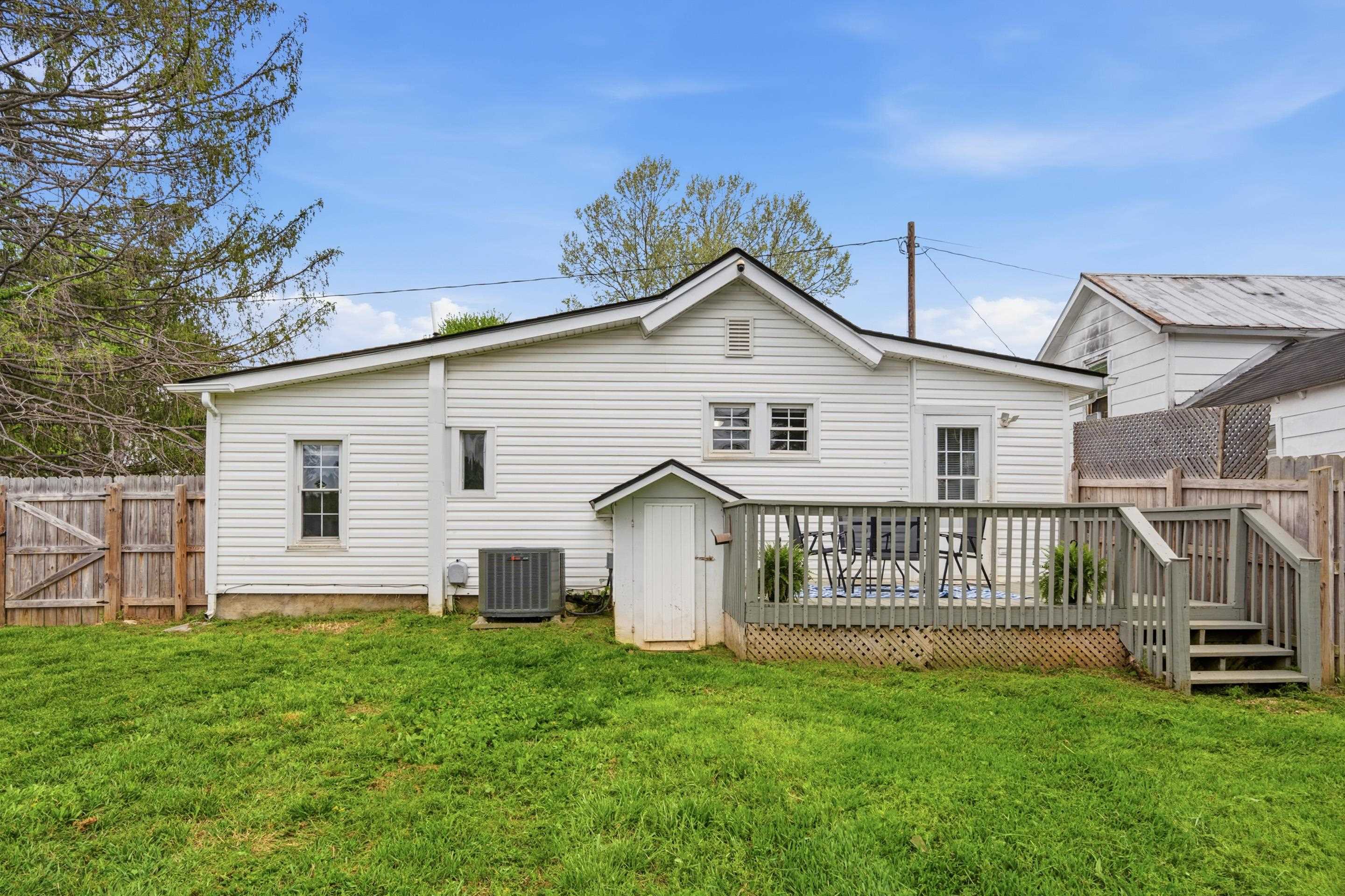 1705 3rd Street Radford VA 24141