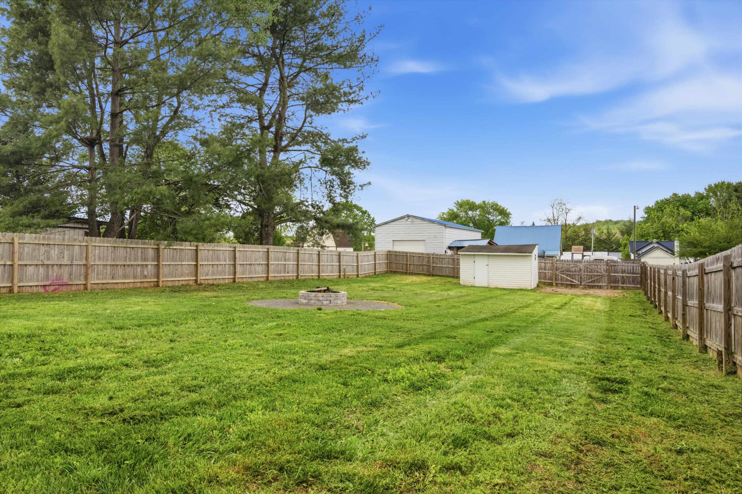 1705 3rd Street Radford VA 24141