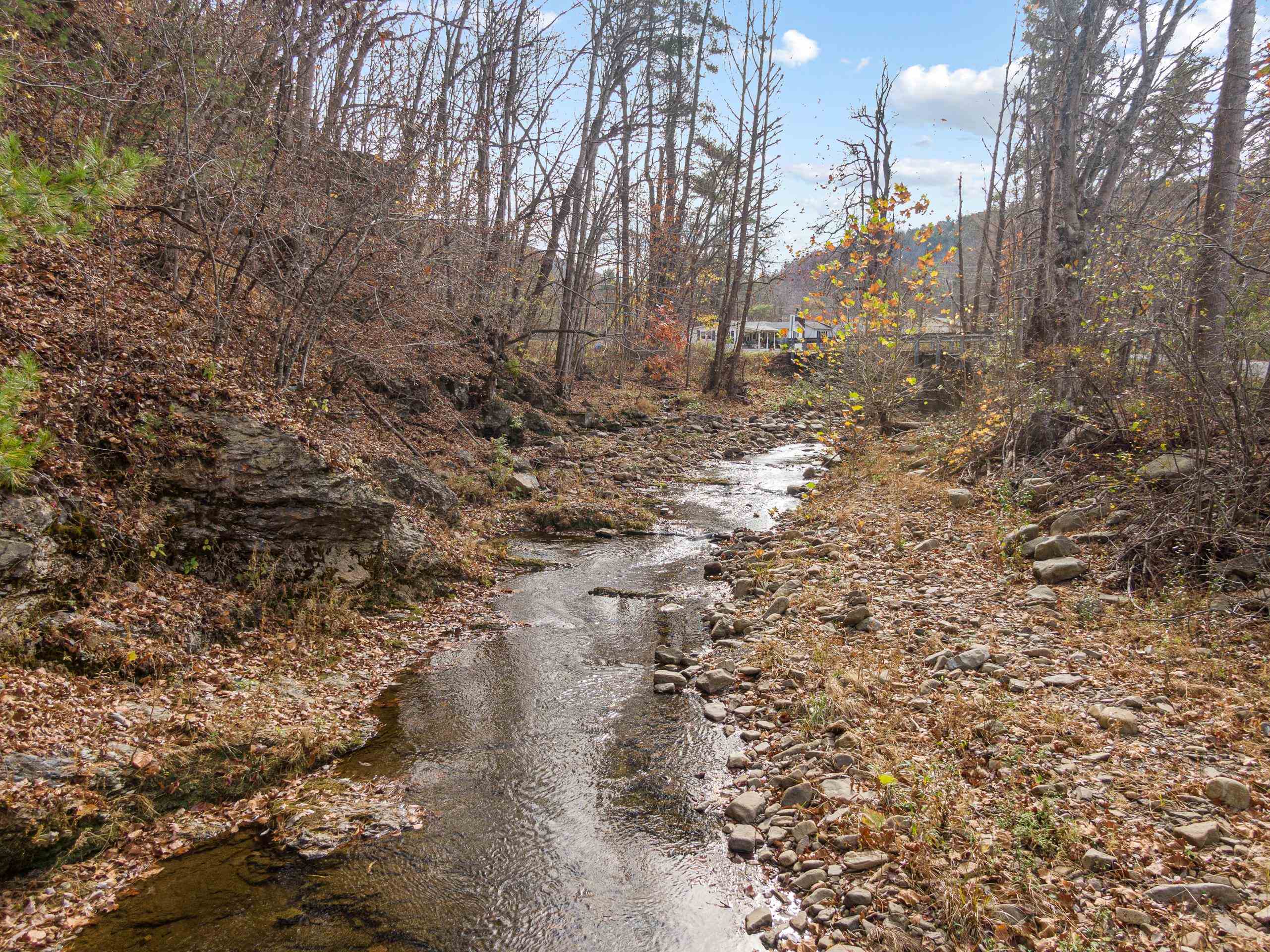 2717 Max Creek Road Hiwassee VA 24347