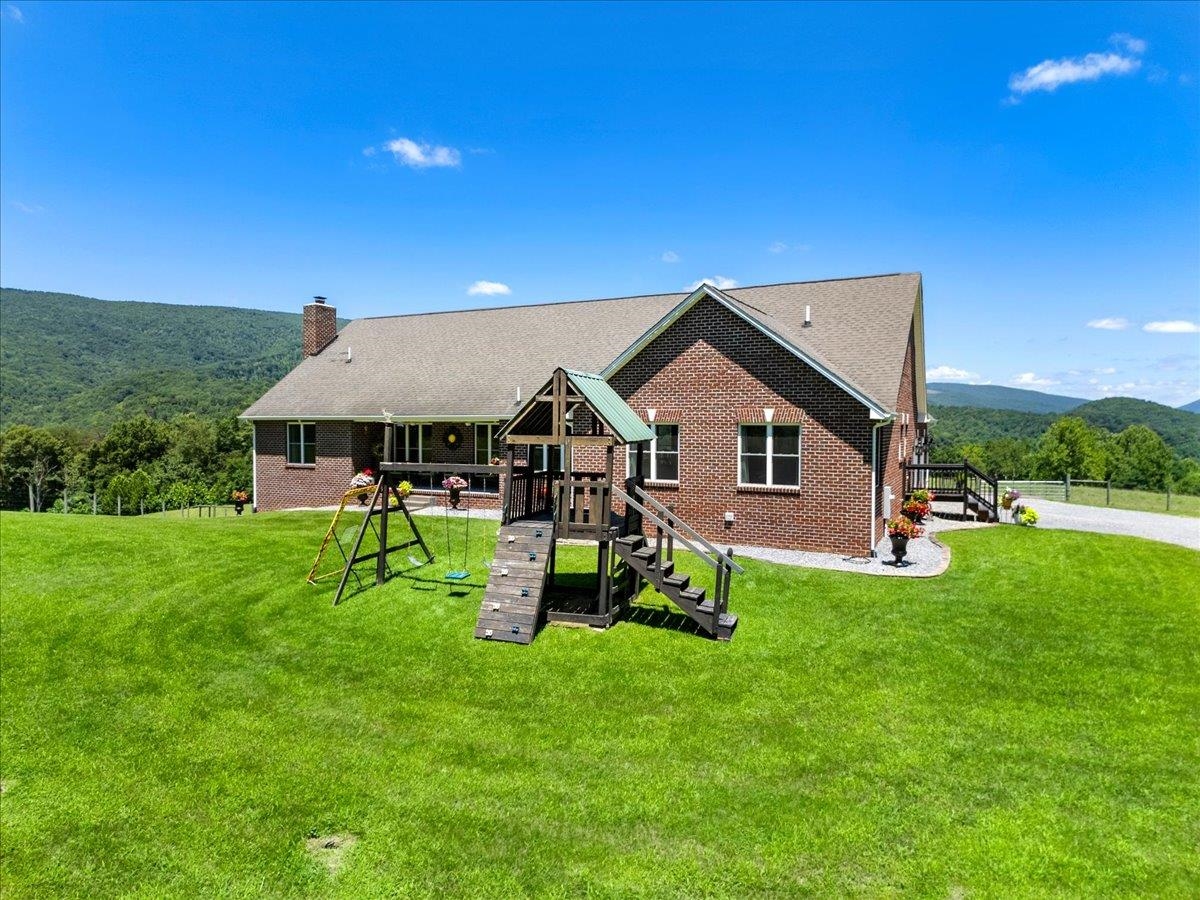 398 Penvir Street Narrows VA 24124