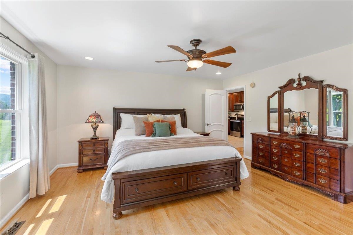 398 Penvir Street Narrows VA 24124