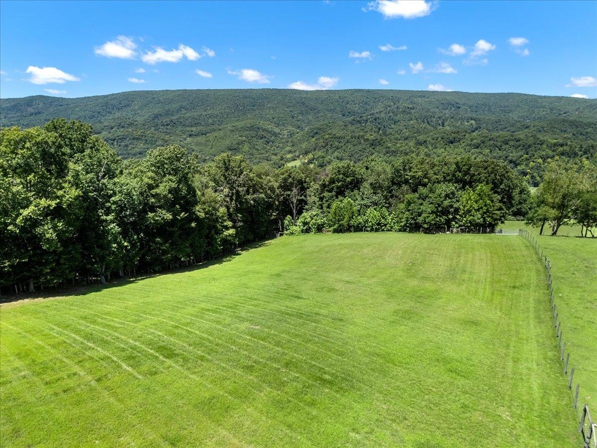 398 Penvir Street Narrows VA 24124