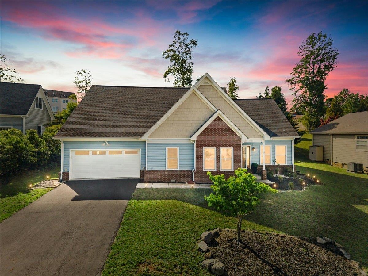 1015 Falor Lane Christiansburg VA 24073
