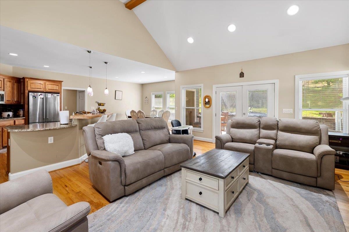1015 Falor Lane Christiansburg VA 24073