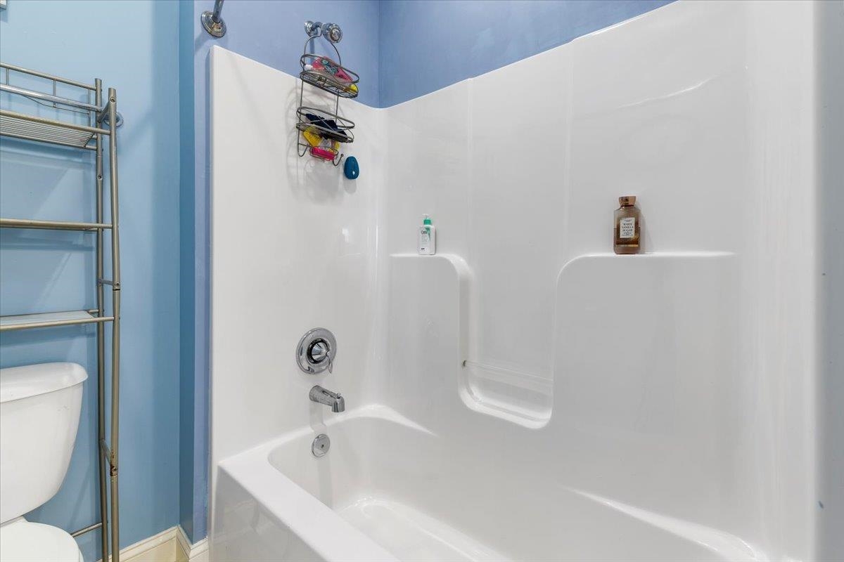 1015 Falor Lane Christiansburg VA 24073