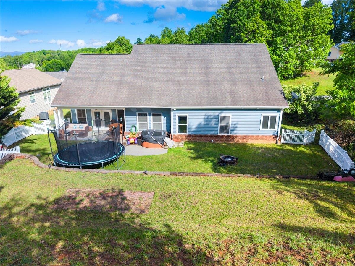 1015 Falor Lane Christiansburg VA 24073