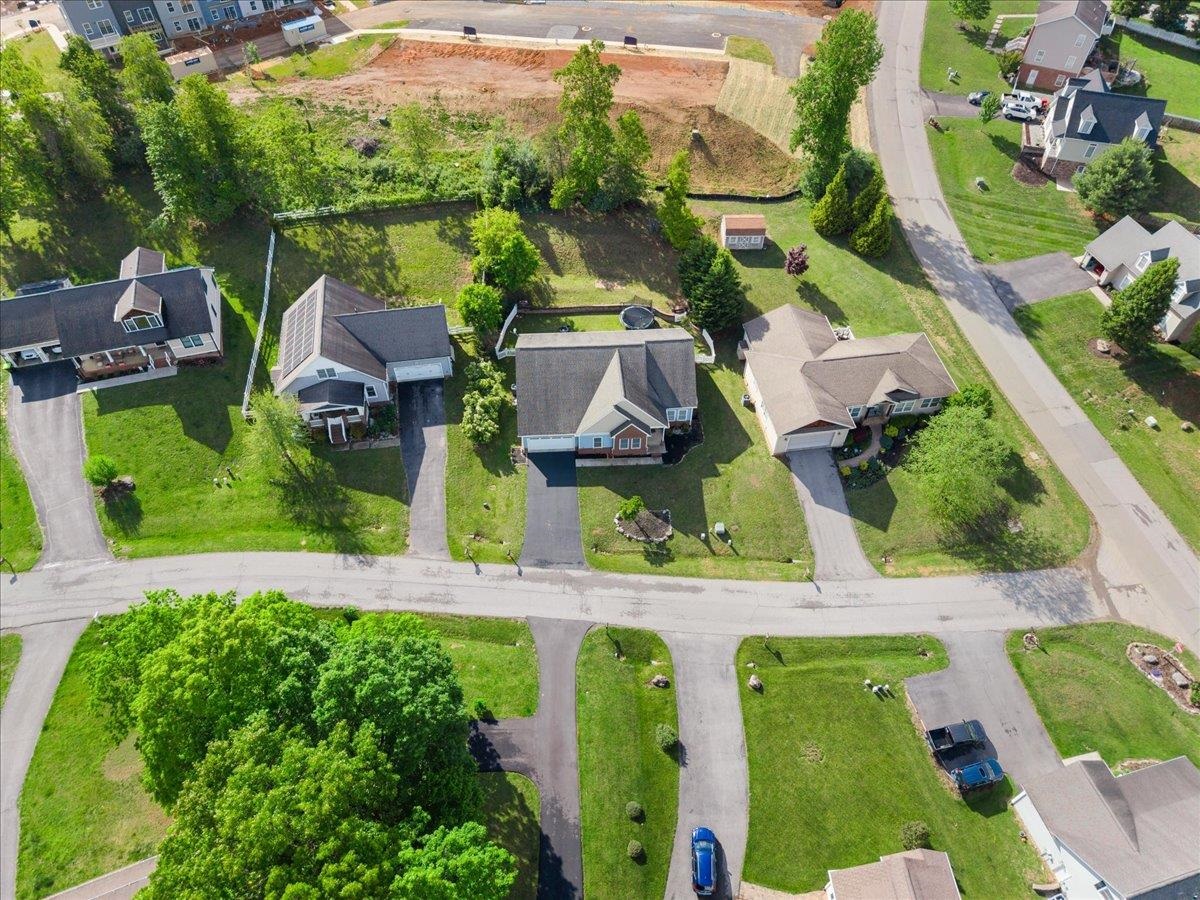 1015 Falor Lane Christiansburg VA 24073