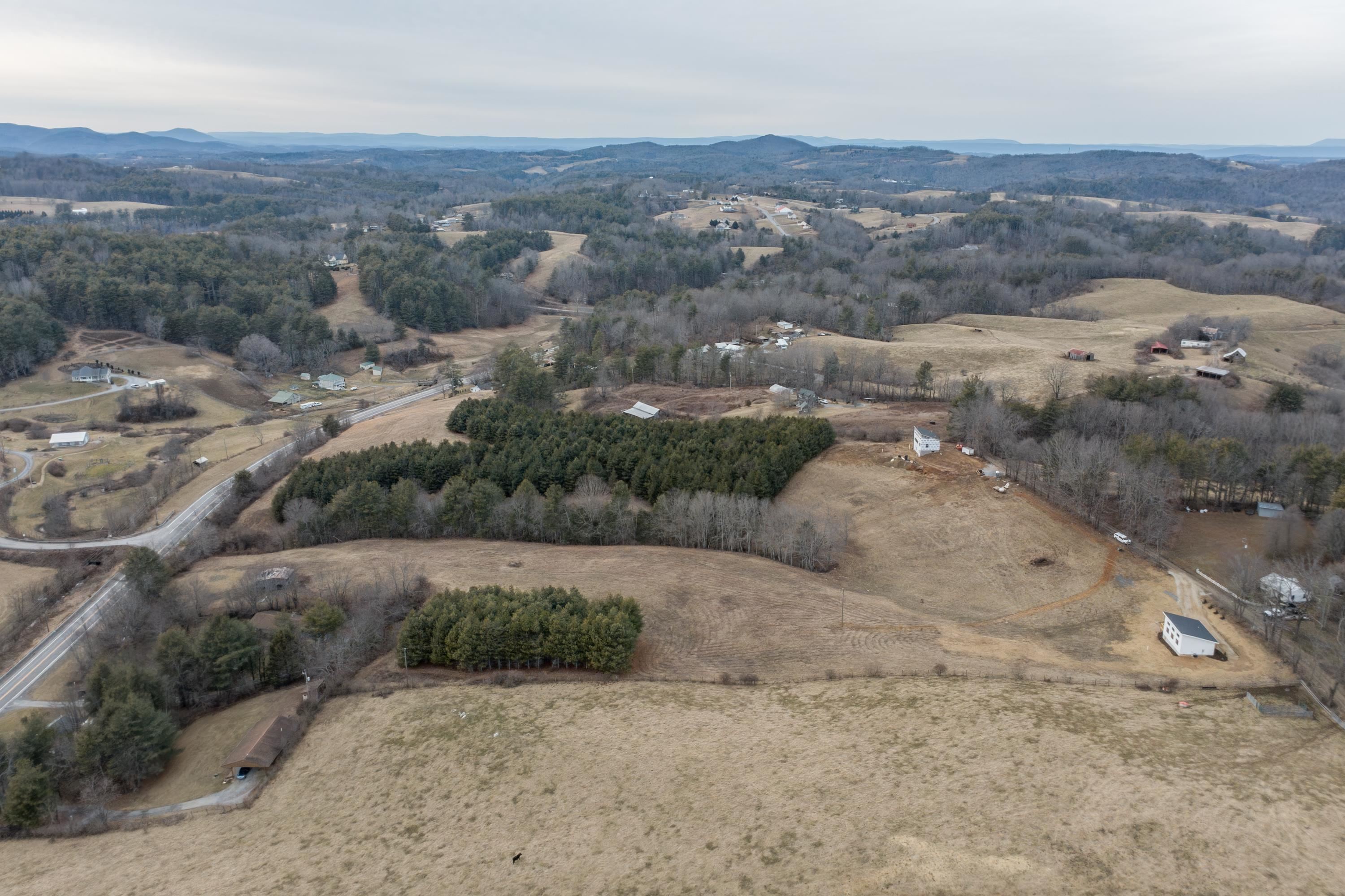 320 Grace Lane NE Riner VA 24149