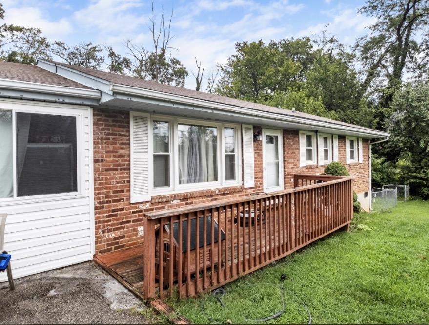 4527 Edgelawn Avenue NW Roanoke VA 24017