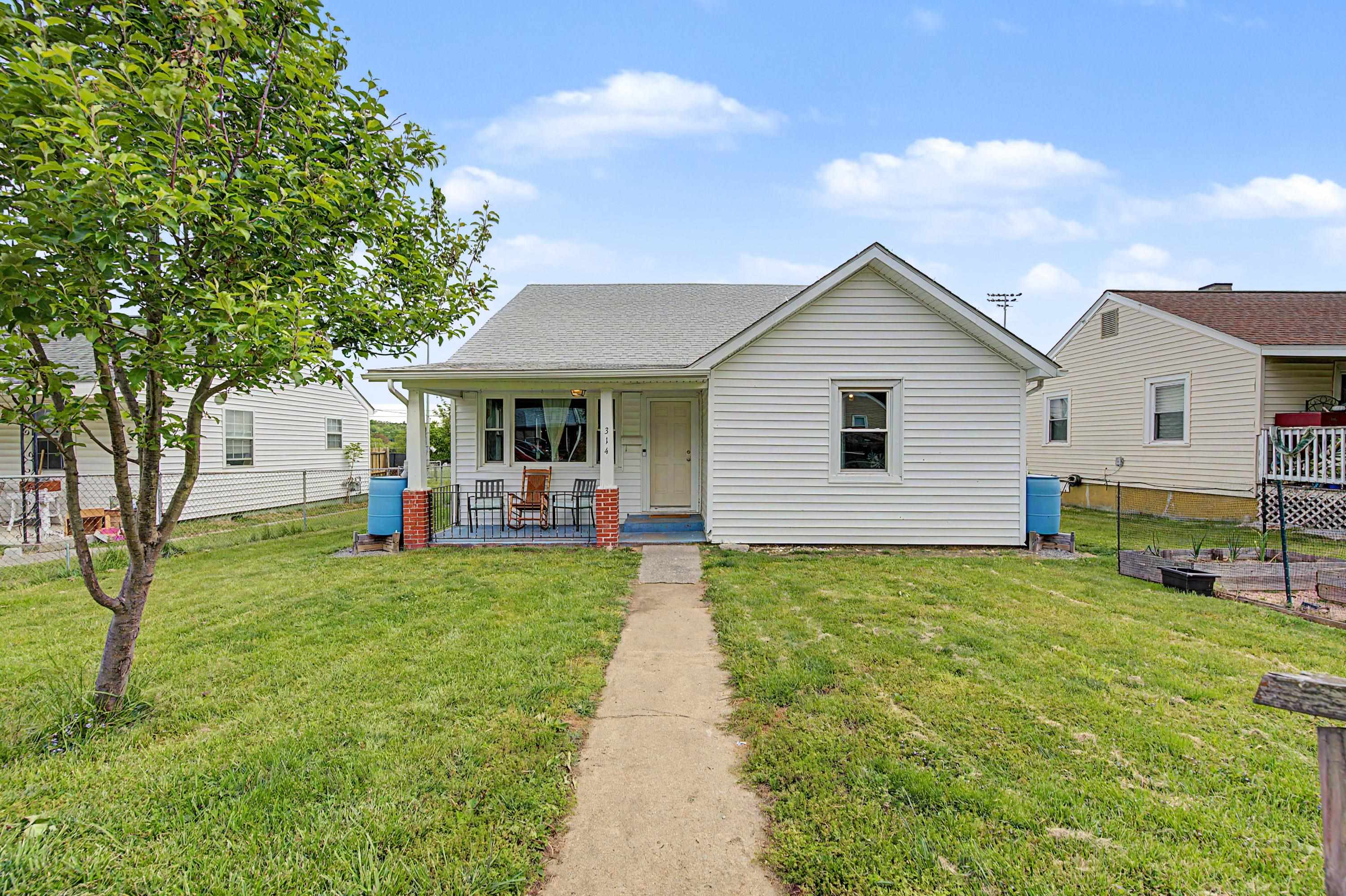 314 Clement Street Radford VA 24141