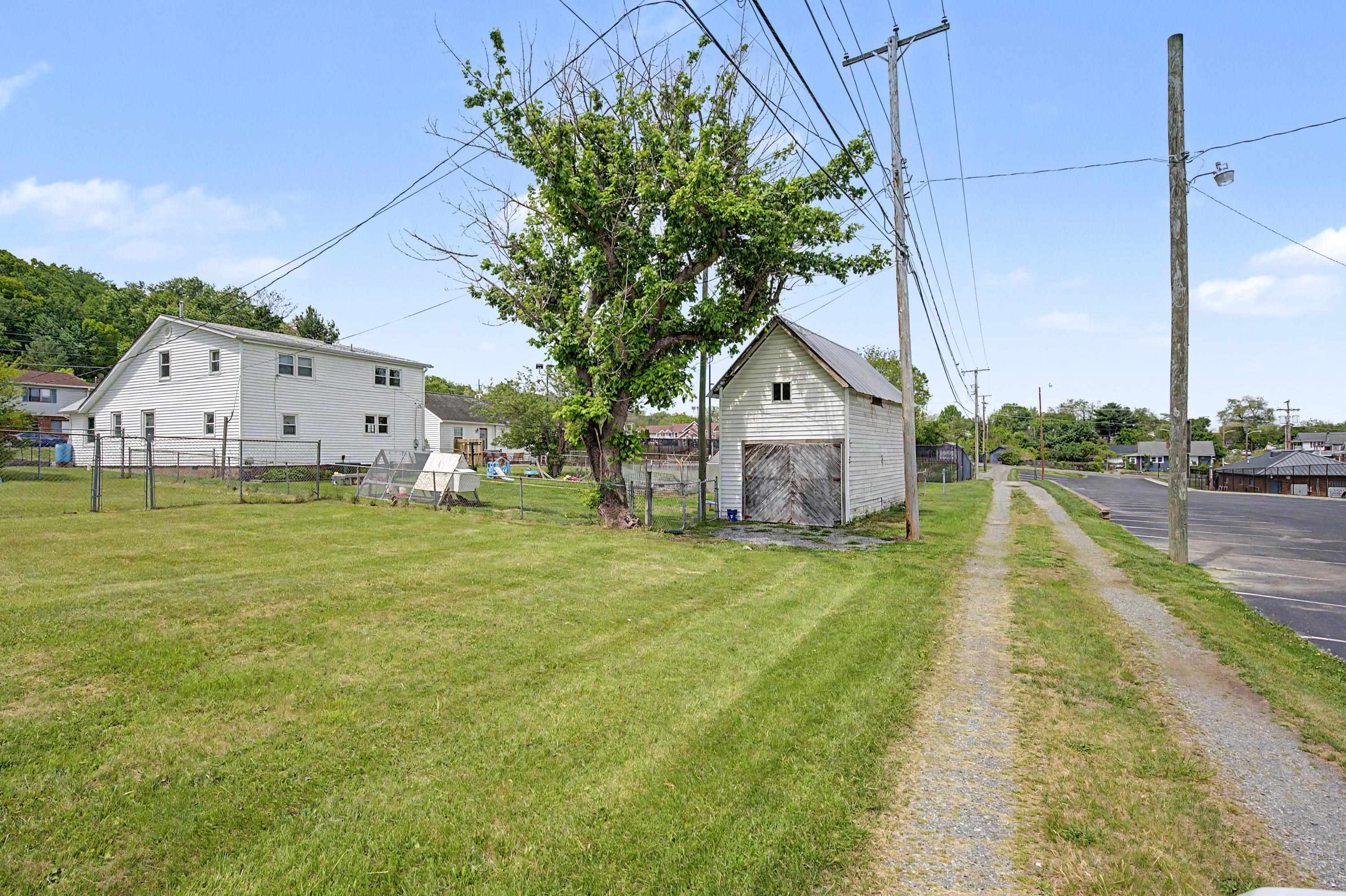 314 Clement Street Radford VA 24141