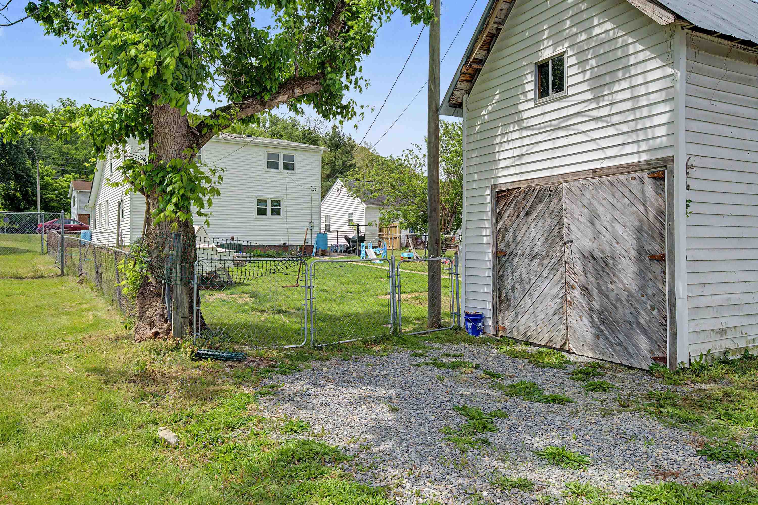 314 Clement Street Radford VA 24141