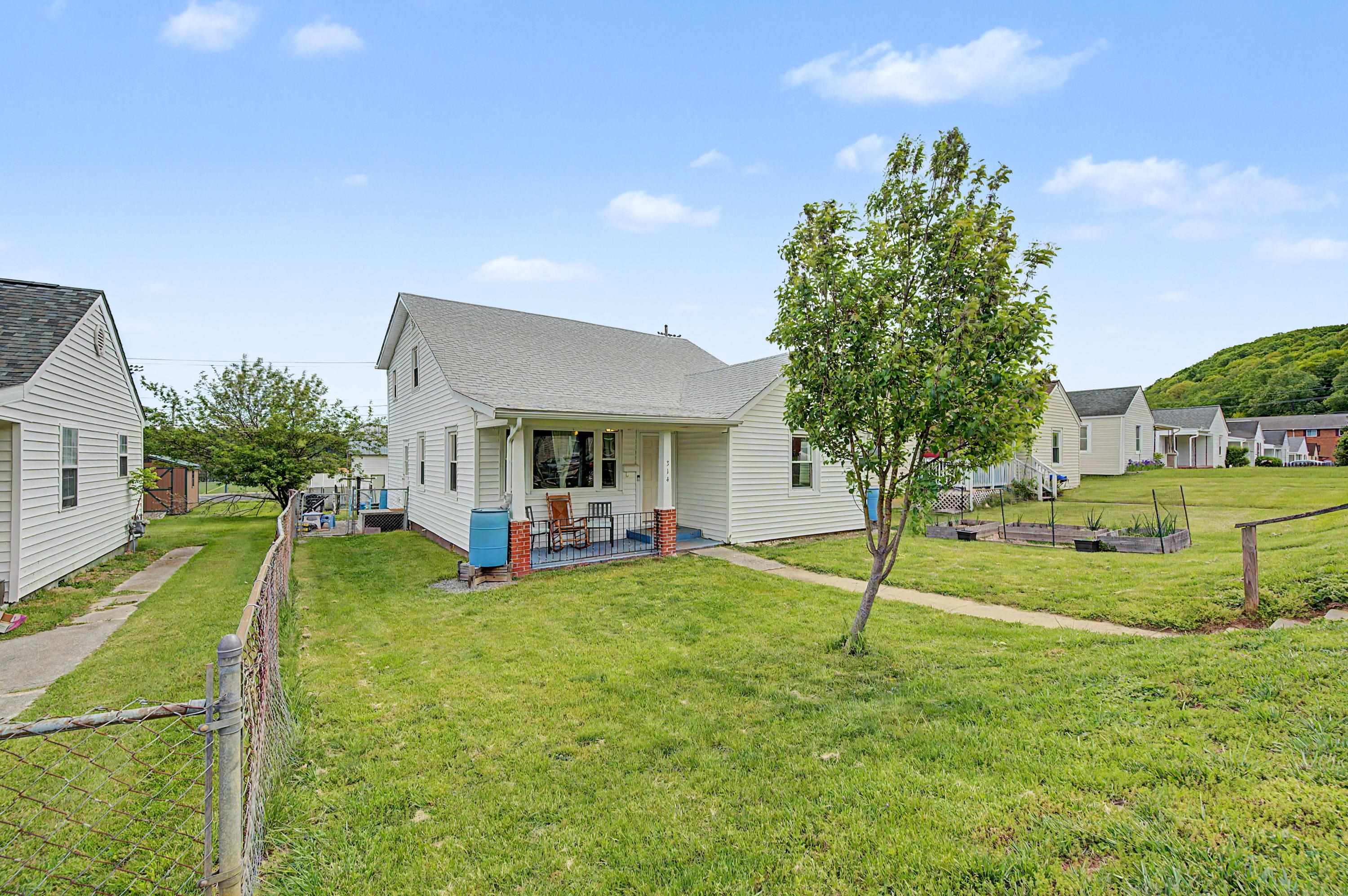 314 Clement Street Radford VA 24141