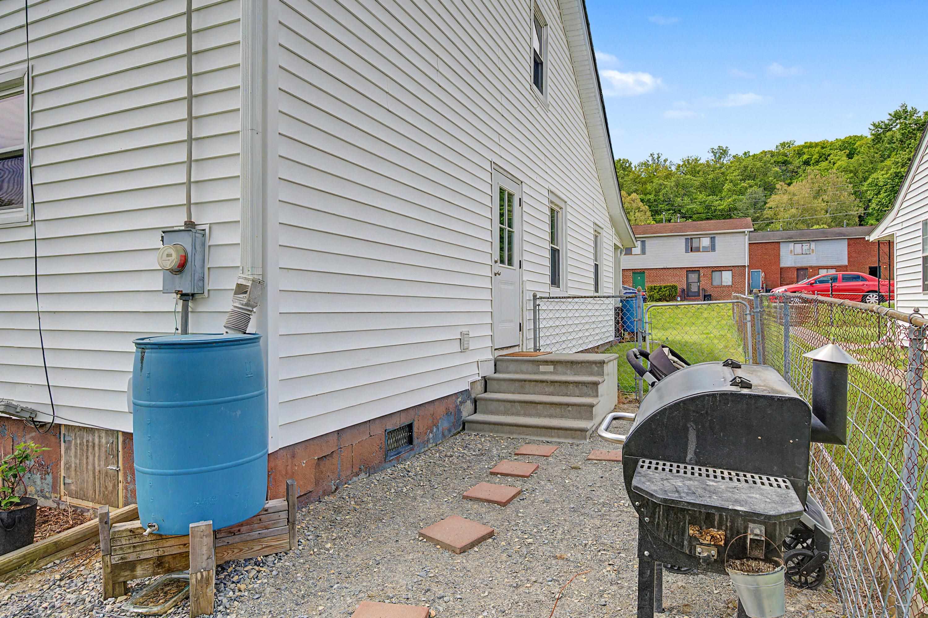 314 Clement Street Radford VA 24141