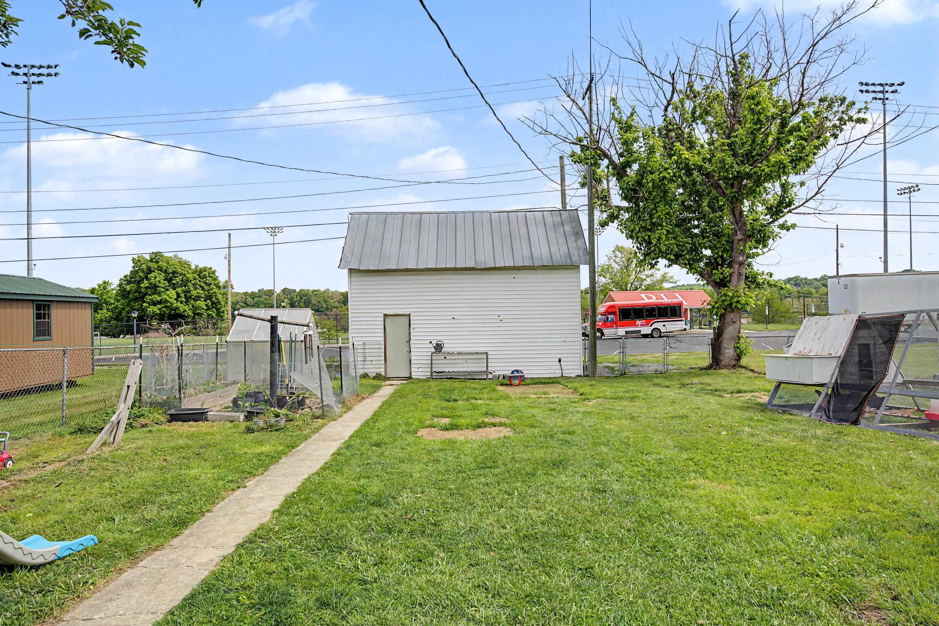 314 Clement Street Radford VA 24141