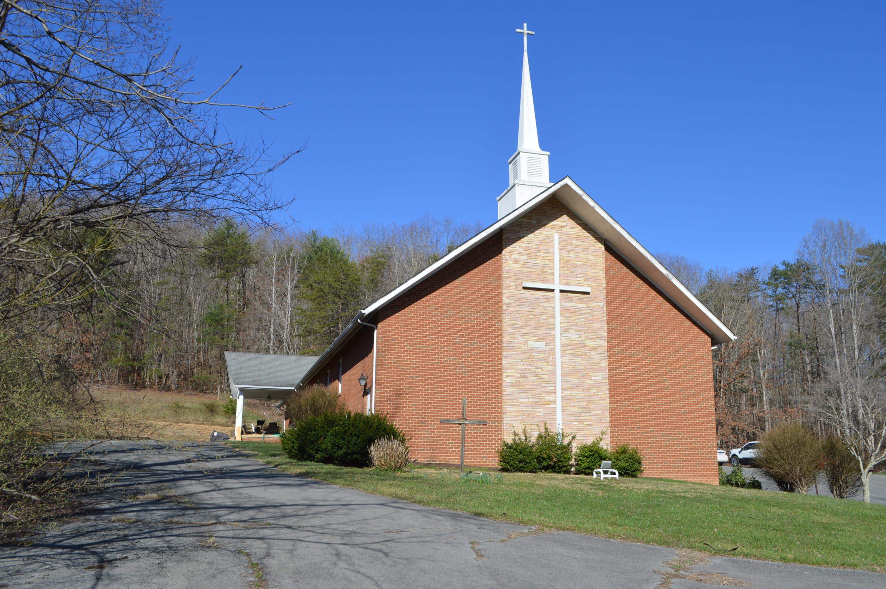 107 Mount Pleasant Drive Covington VA 24426