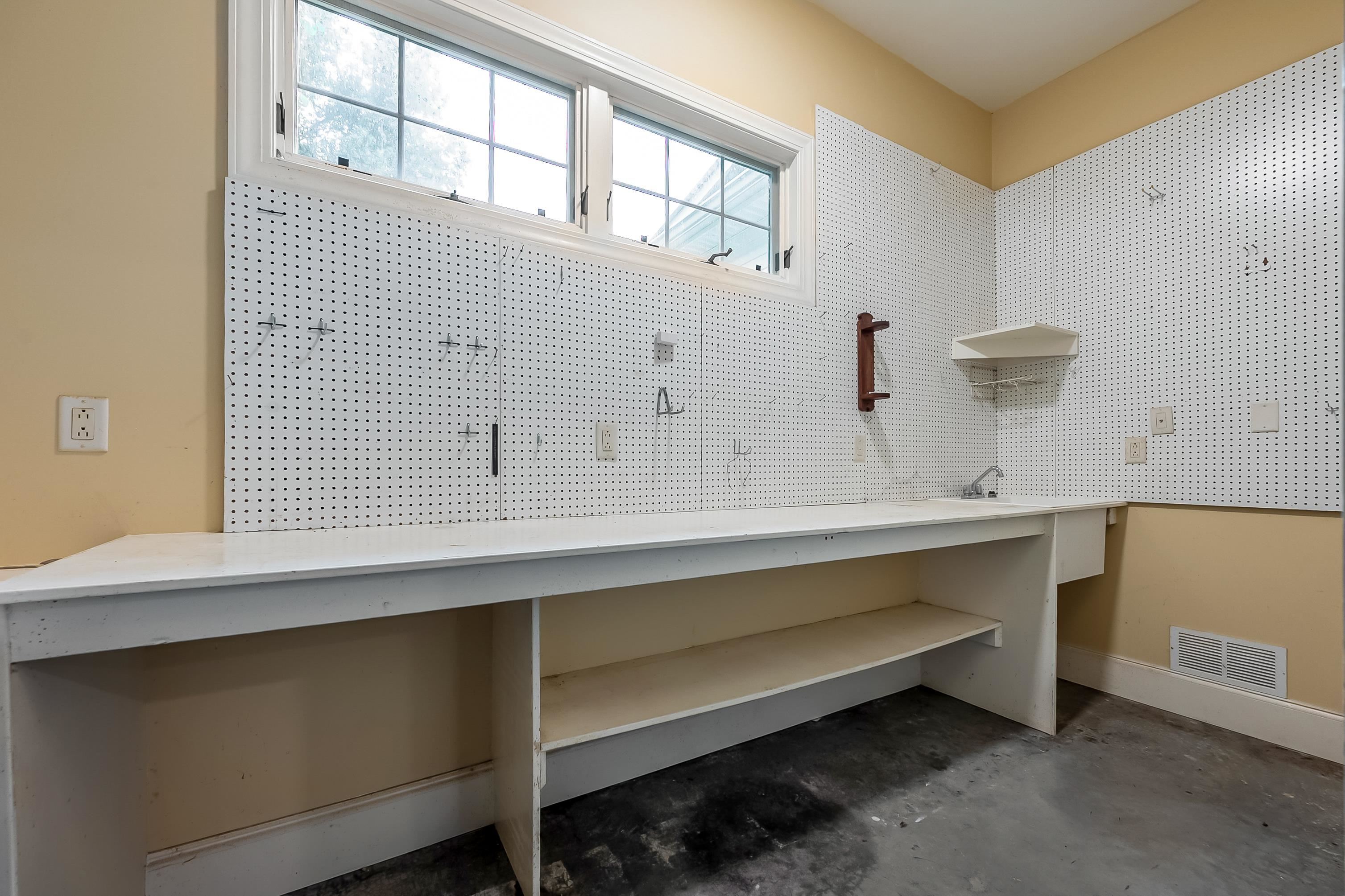 183 Hurricane Ridge Road Meadows Of Dan VA 24120