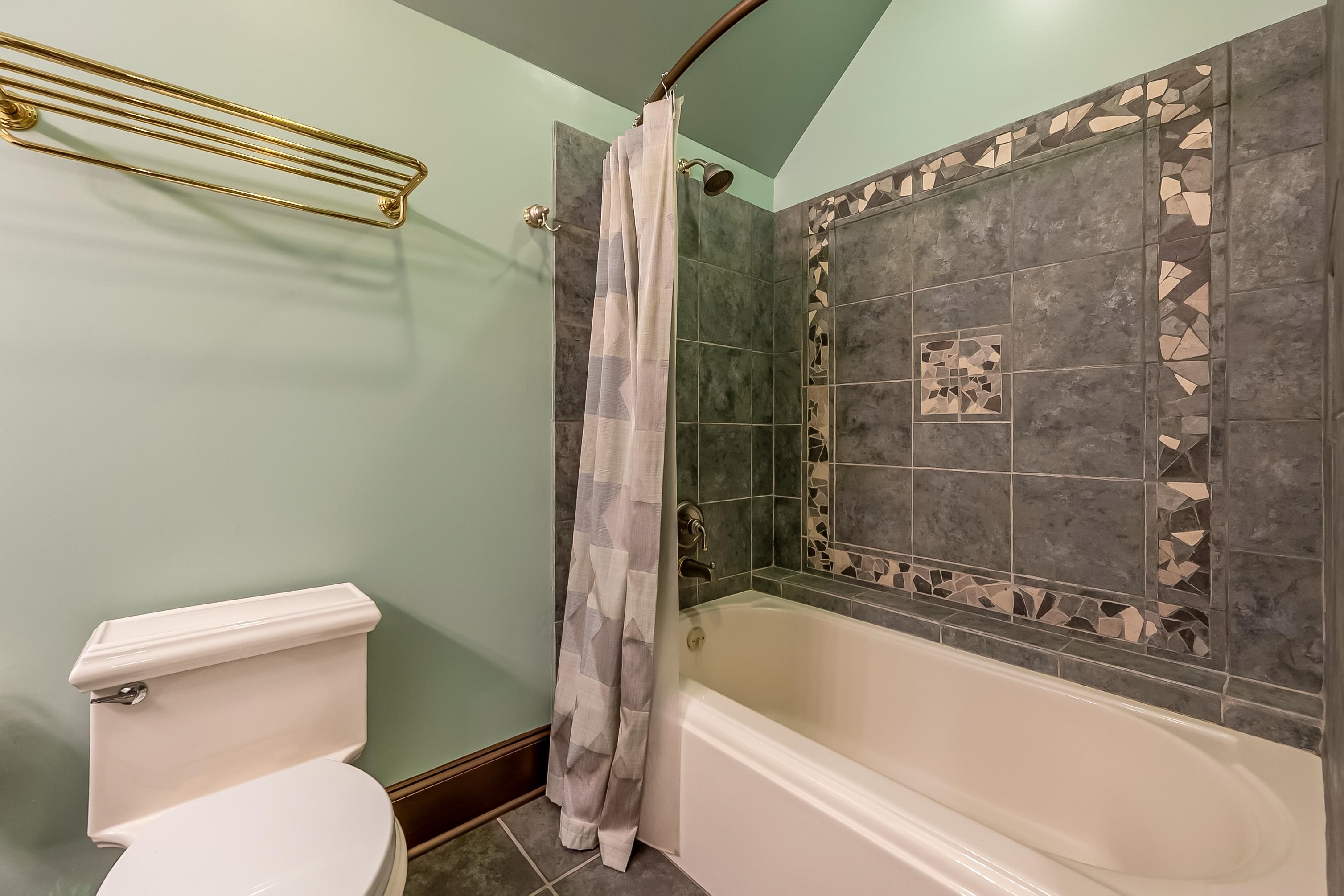 183 Hurricane Ridge Road Meadows Of Dan VA 24120