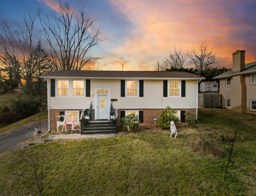 60 Betty Drive Christiansburg VA 24073