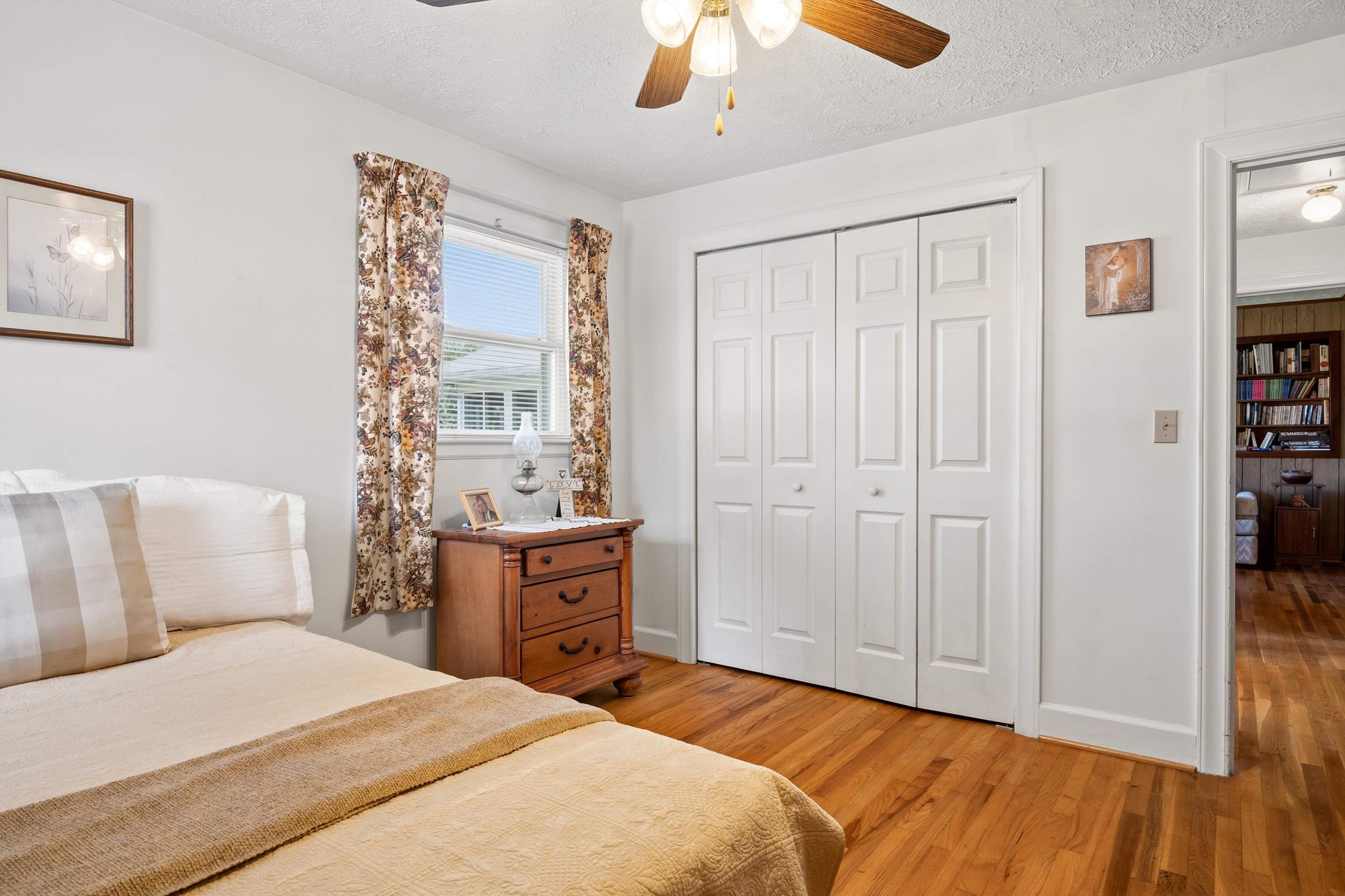 713 Ninth Street Radford VA 24141