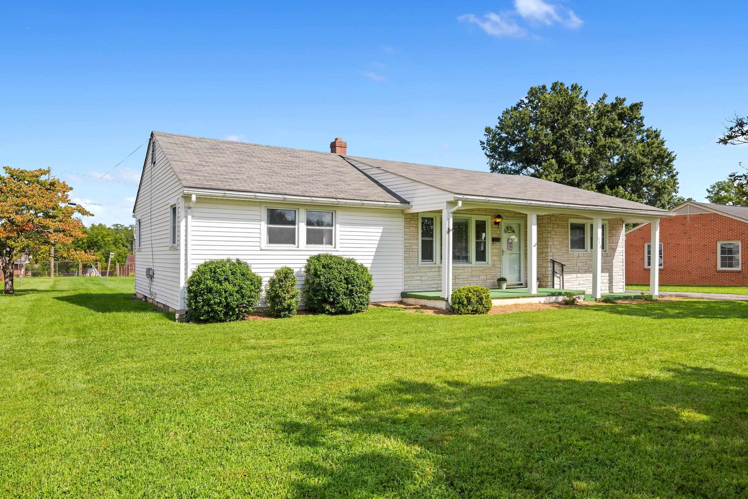 713 Ninth Street Radford VA 24141
