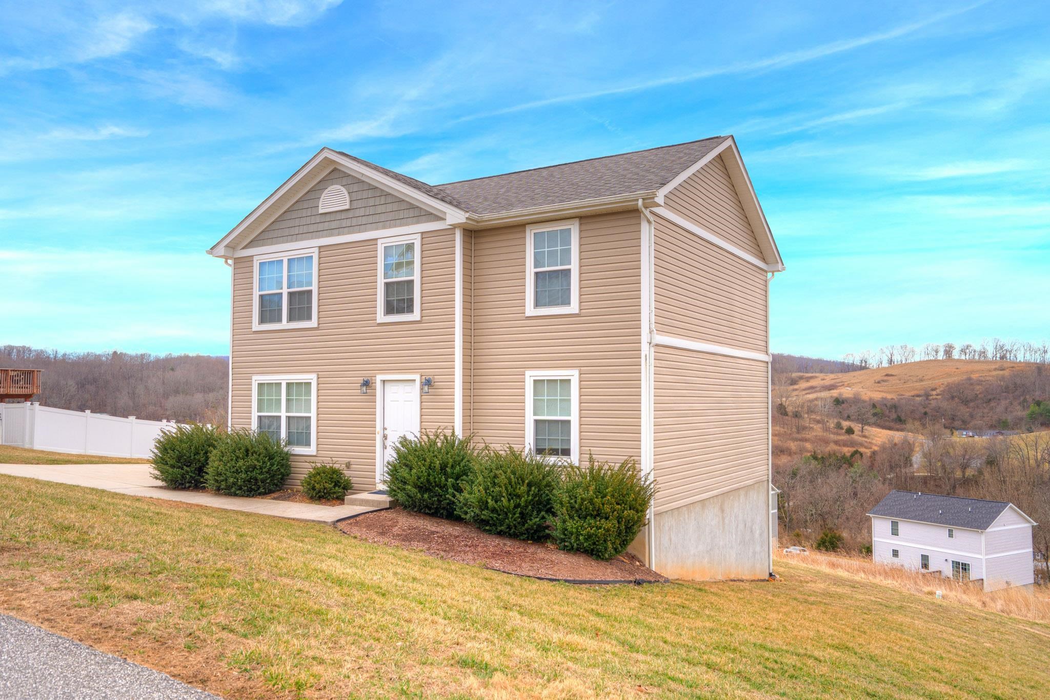 157 Prairie View Lane Pembroke VA 24136