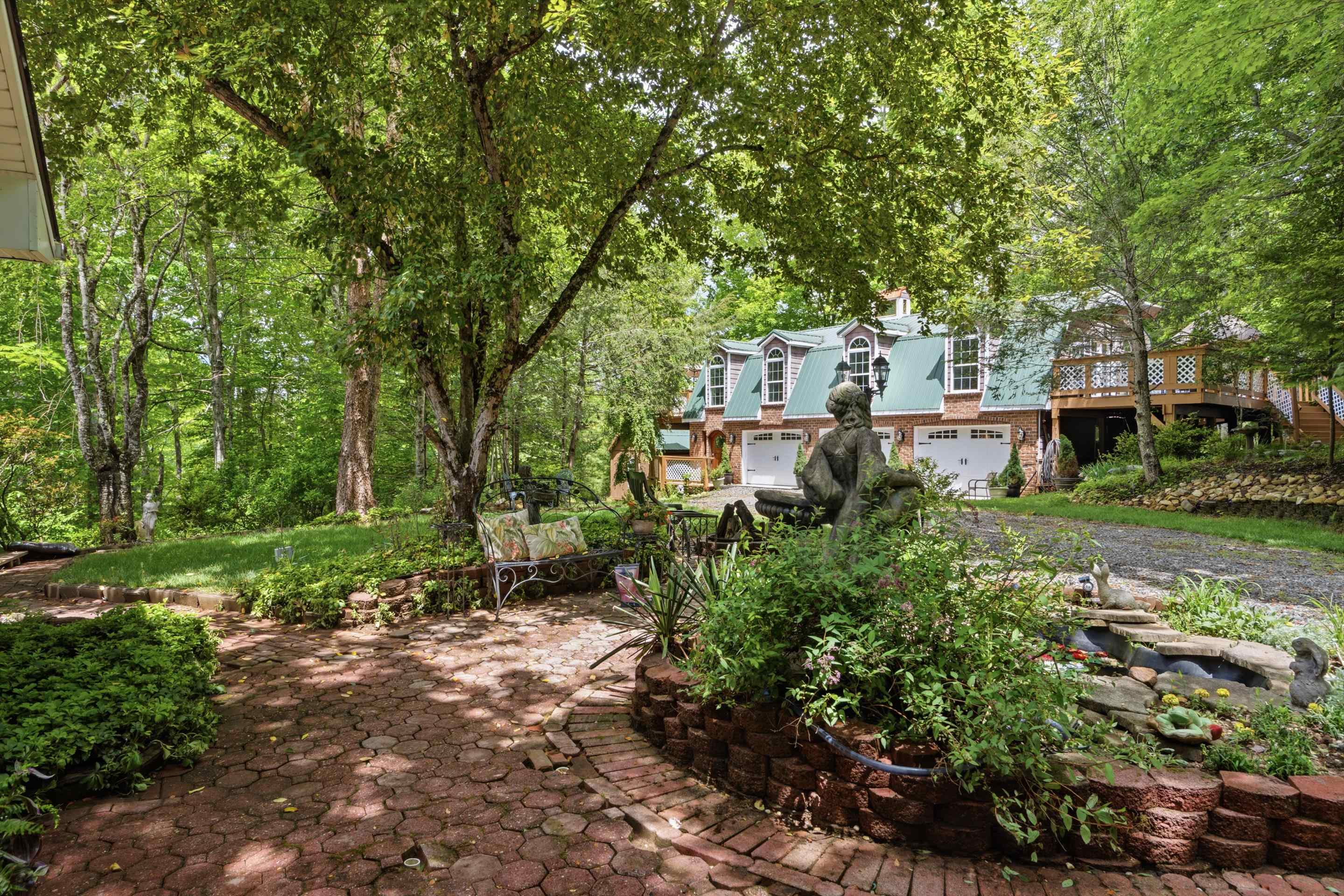 157 Burks Hollow Road Willis VA 24380