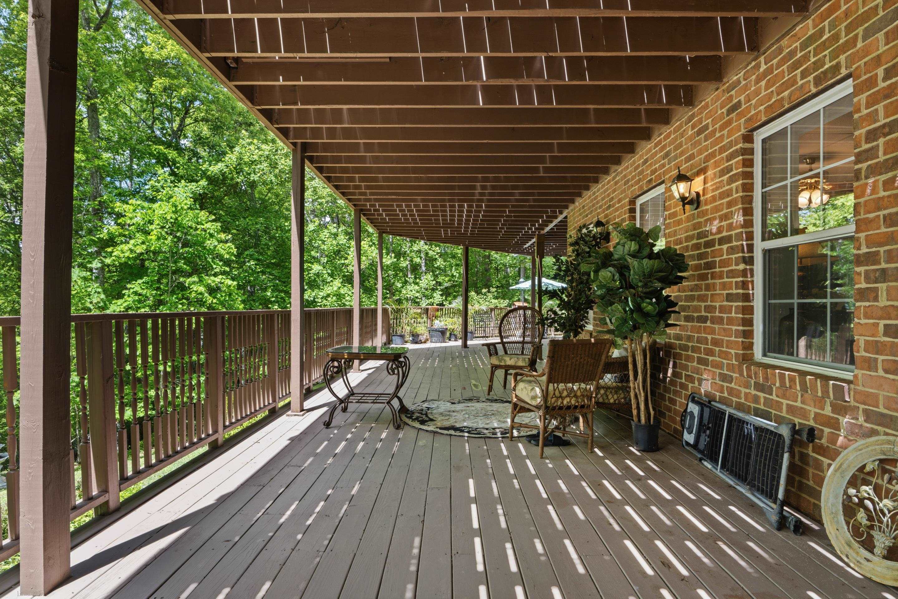 157 Burks Hollow Road Willis VA 24380