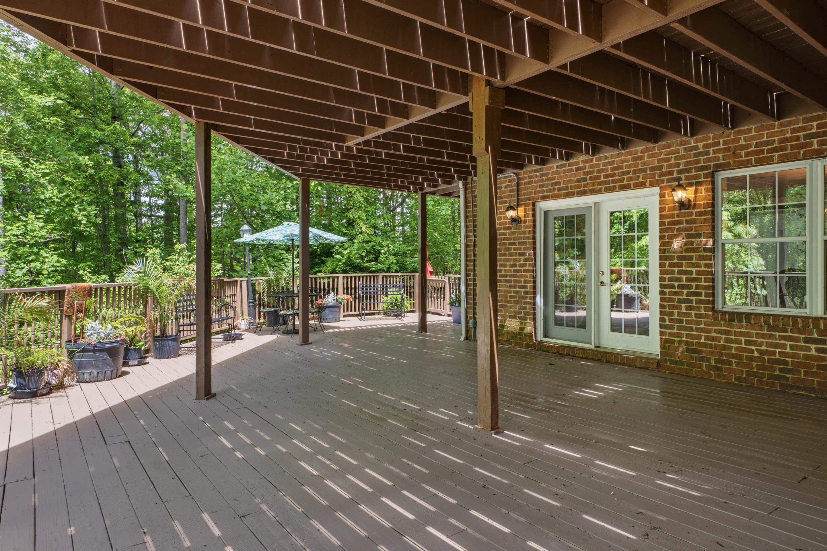 157 Burks Hollow Road Willis VA 24380