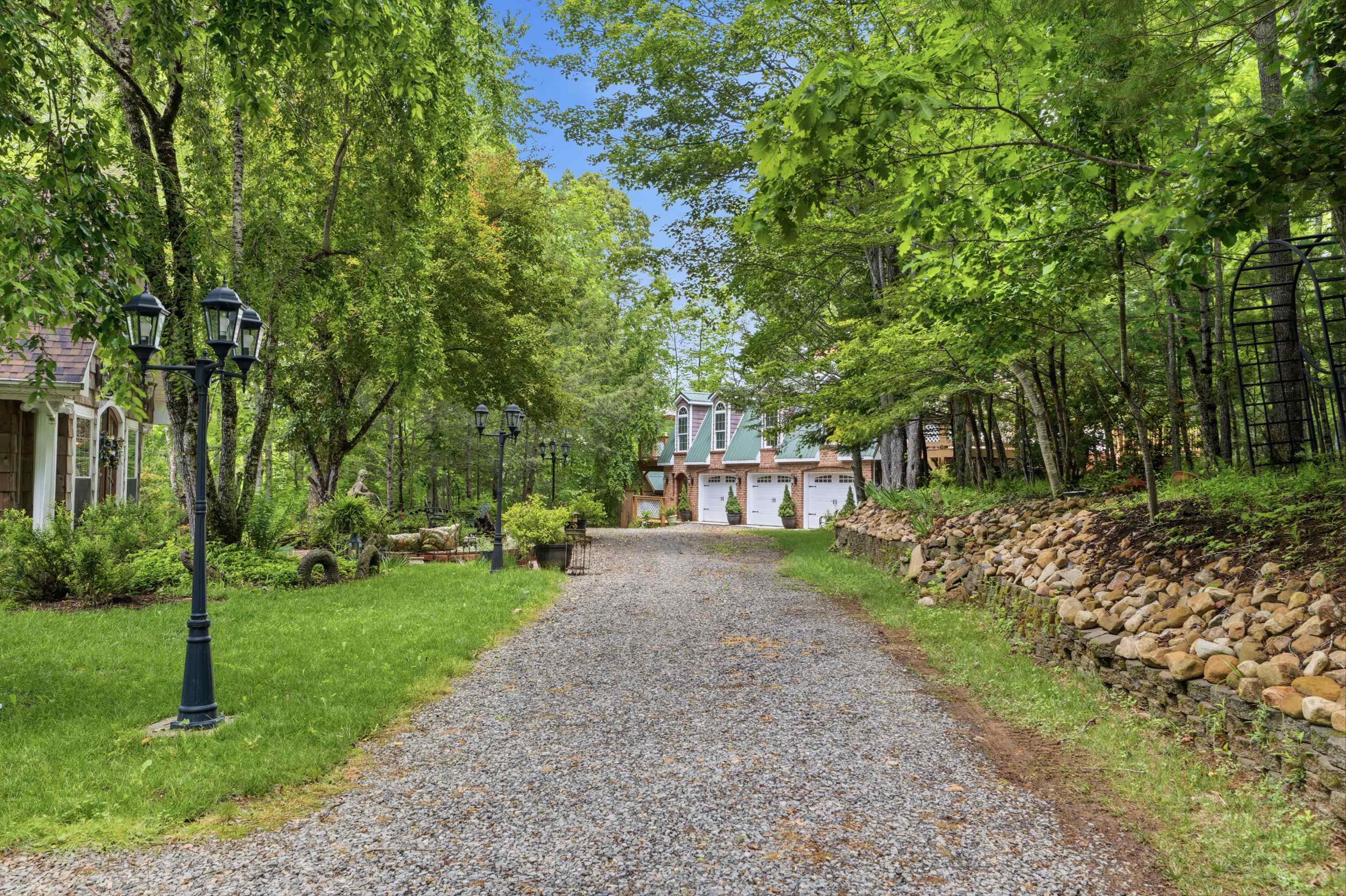 157 Burks Hollow Road Willis VA 24380
