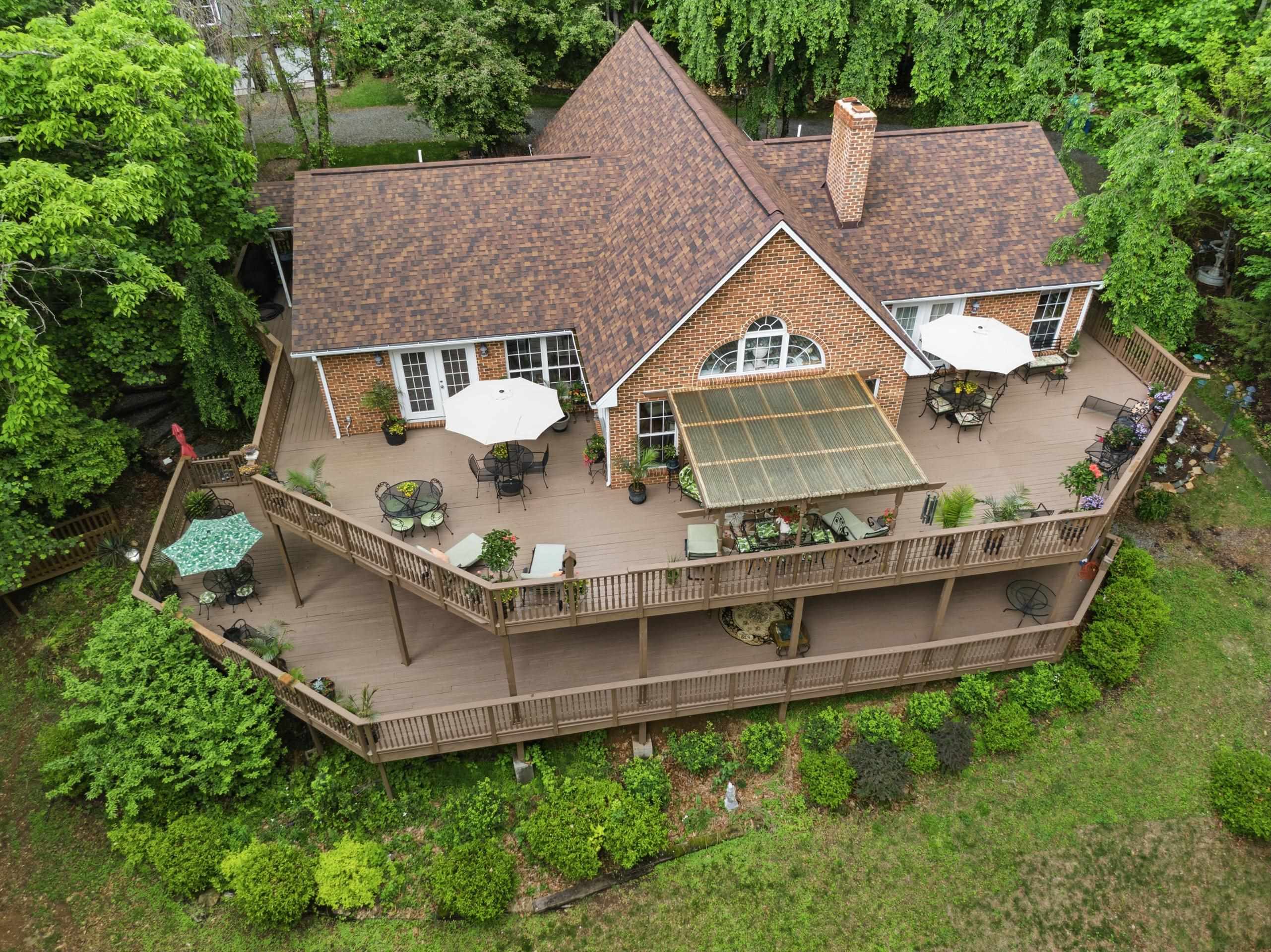 157 Burks Hollow Road Willis VA 24380