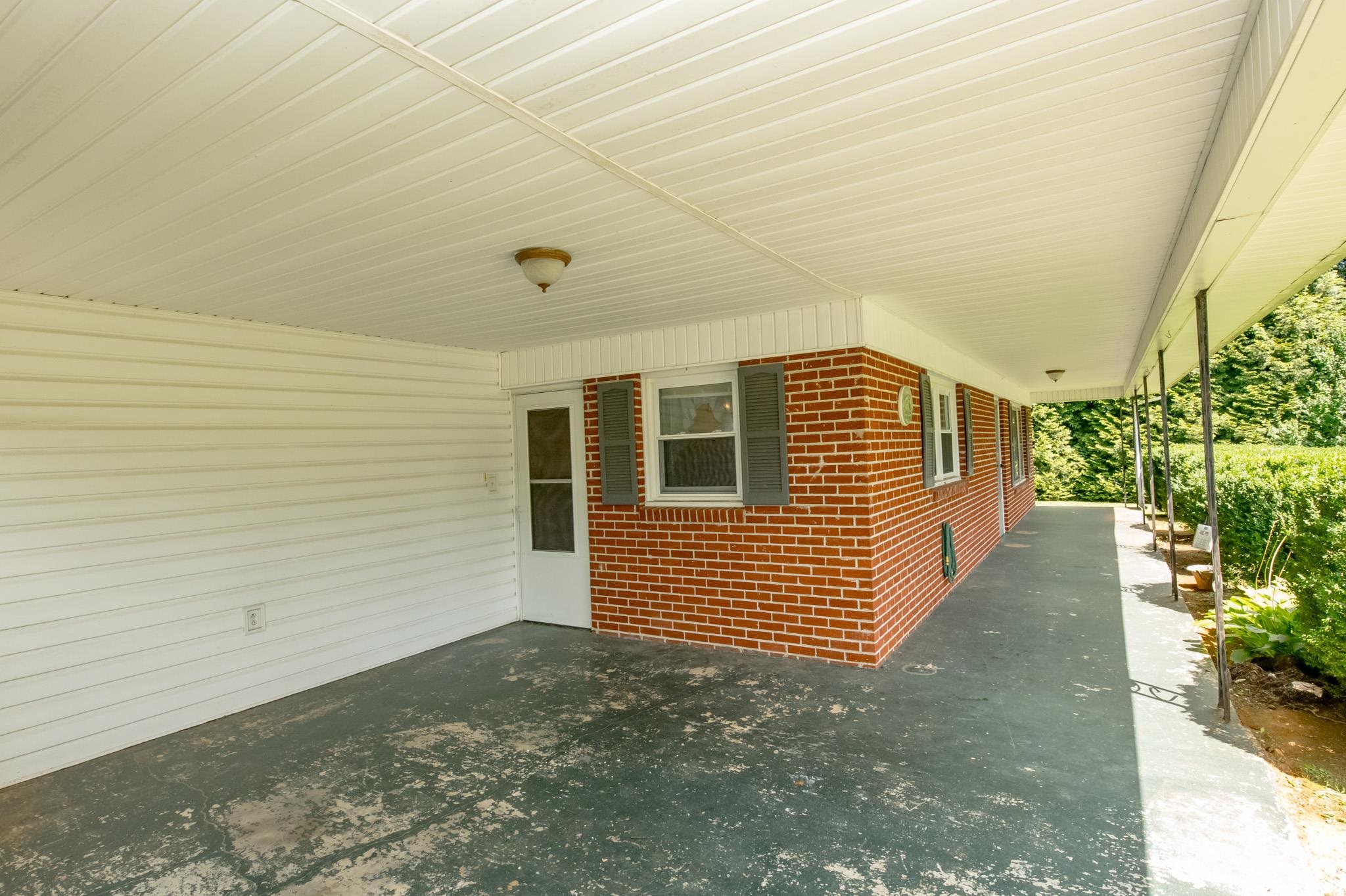 1135 S Main Street Galax VA 24333