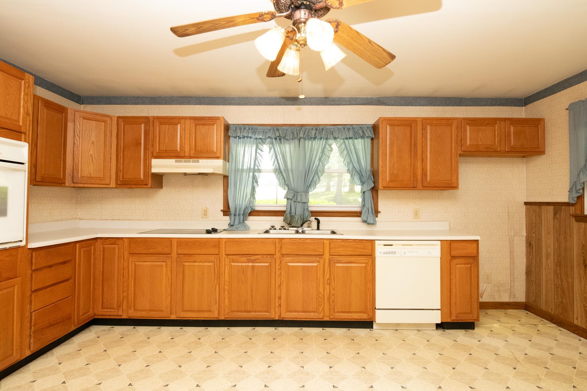 1135 S Main Street Galax VA 24333