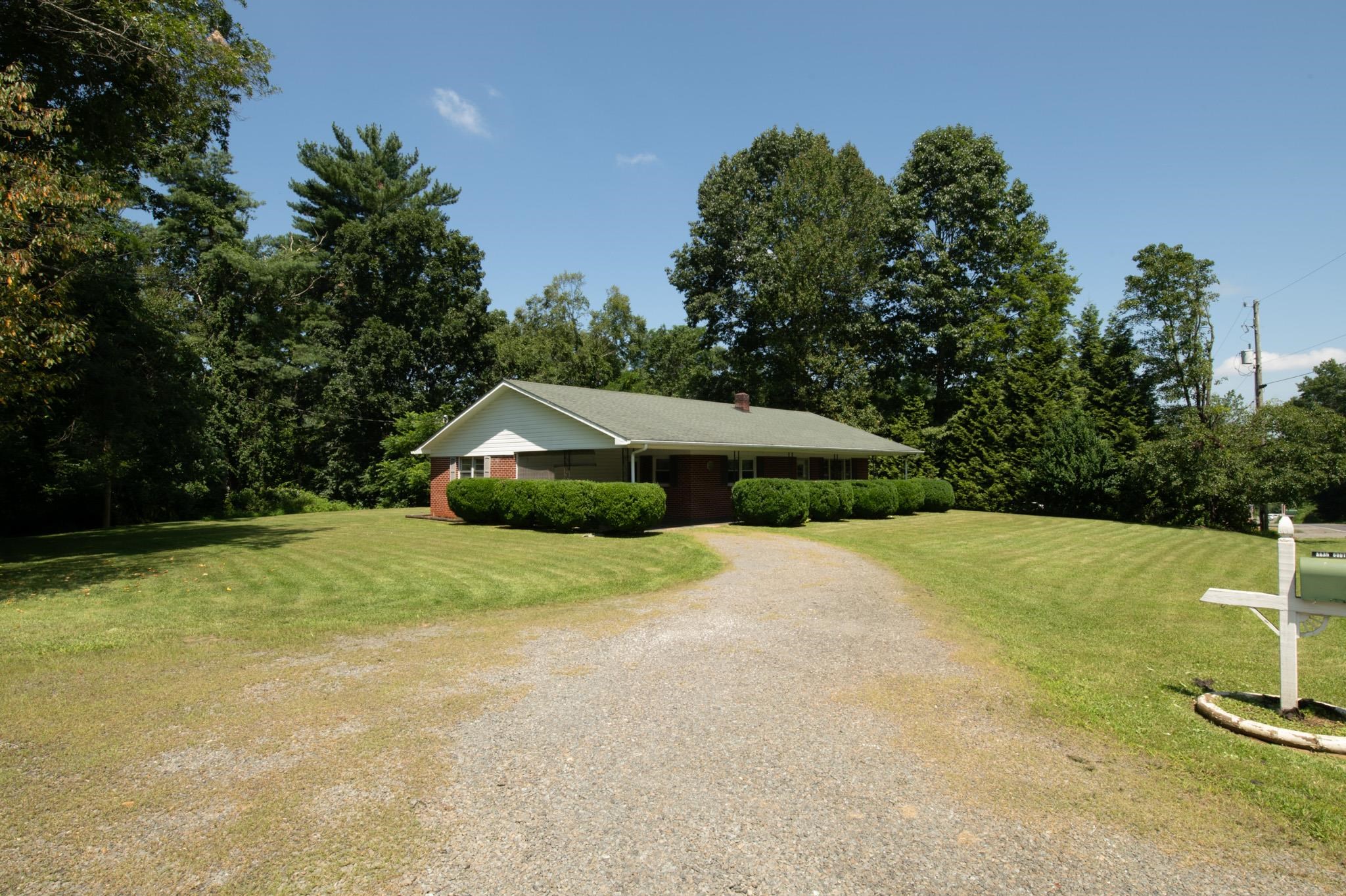 1135 S Main Street Galax VA 24333