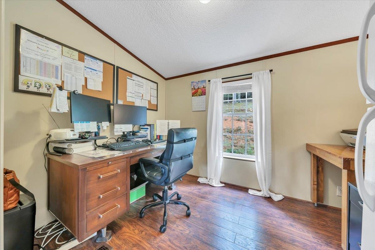 151 Perdue Road Staffordsville VA 24167