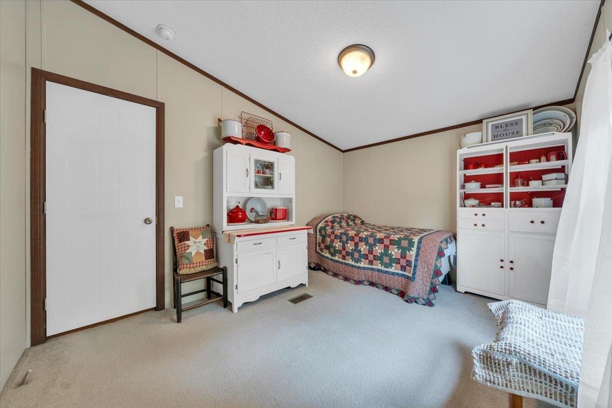 151 Perdue Road Staffordsville VA 24167