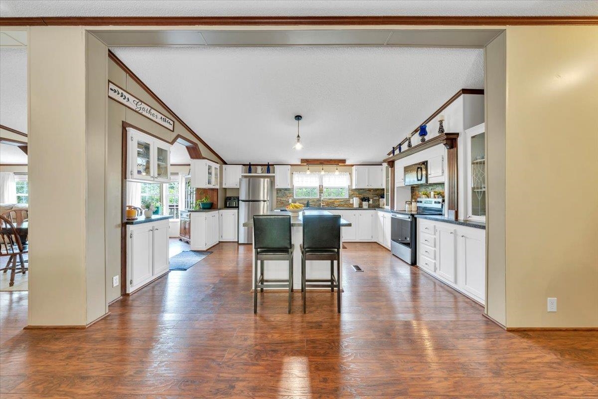 151 Perdue Road Staffordsville VA 24167