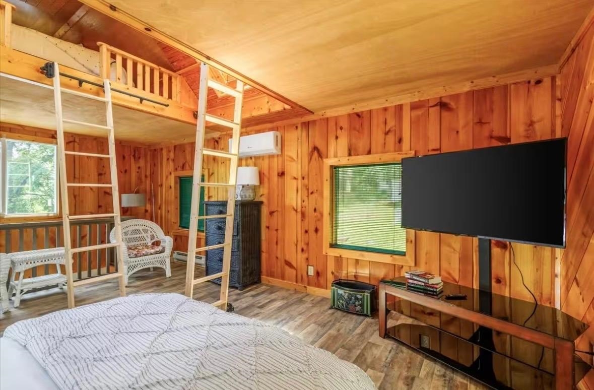 1951 Harding Road Blacksburg VA 24060