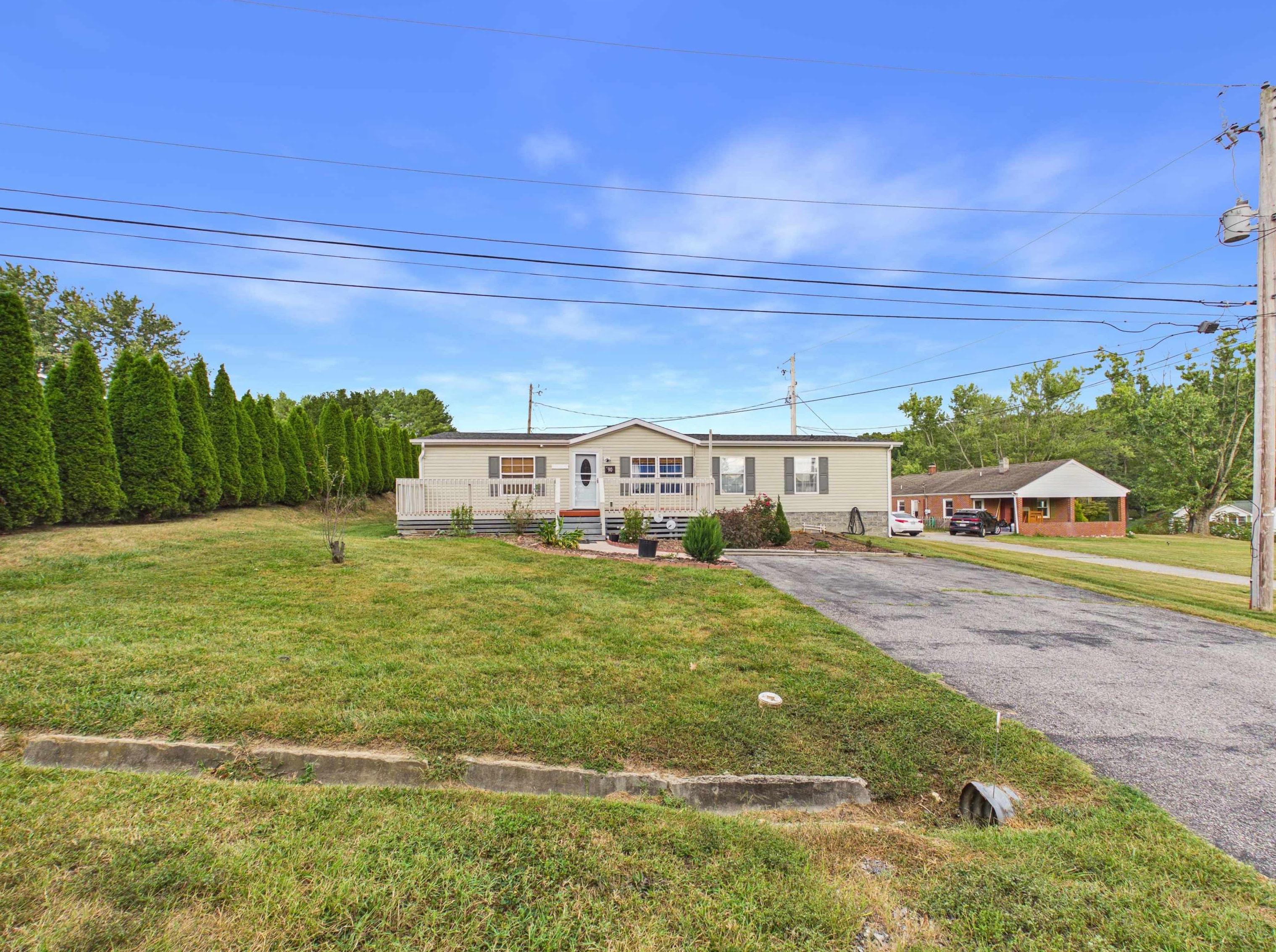 90 Jones Street SE Christiansburg VA 24073