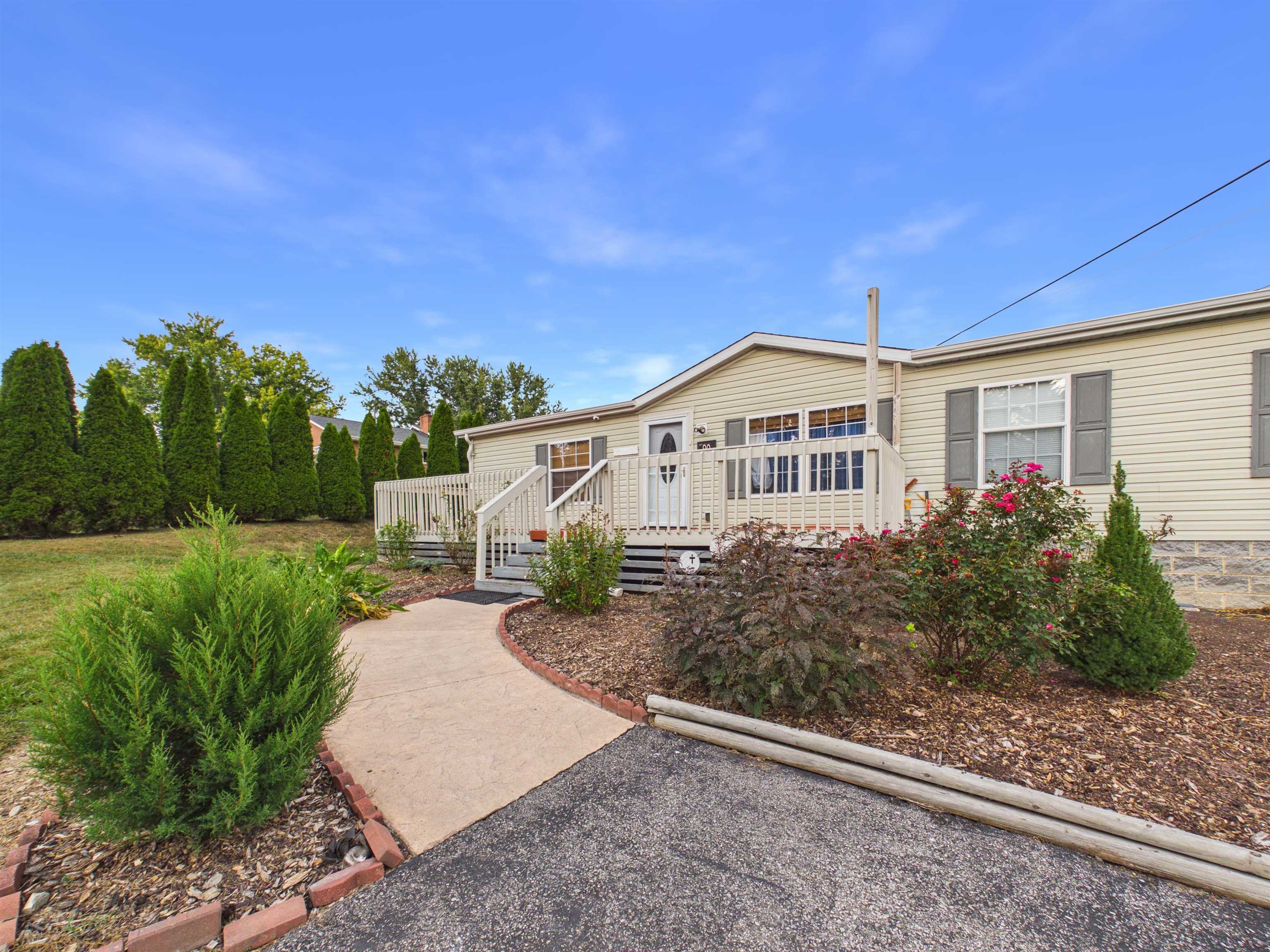 90 Jones Street SE Christiansburg VA 24073